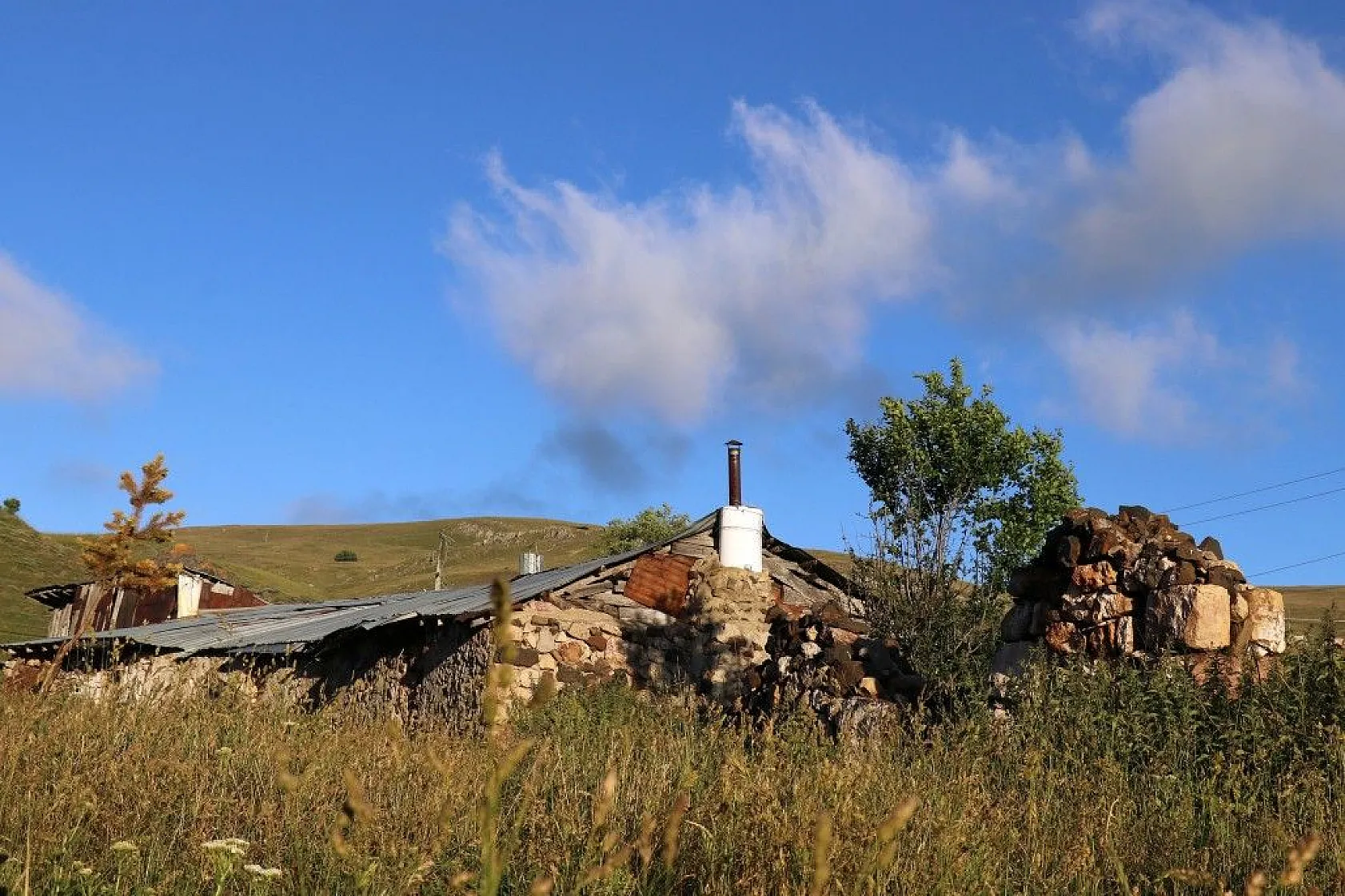 Türkiye sıcaktan kavruluyor onlar soba yakıyor