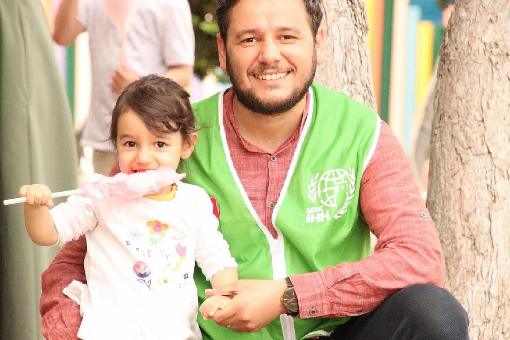 İHH geleneksel bahar şenliği hipodromda yapıldı