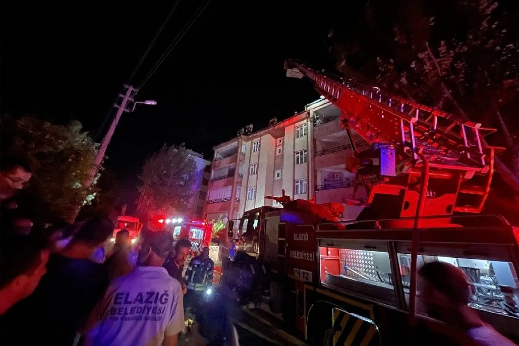 Elazığ'da korkutan yangın!