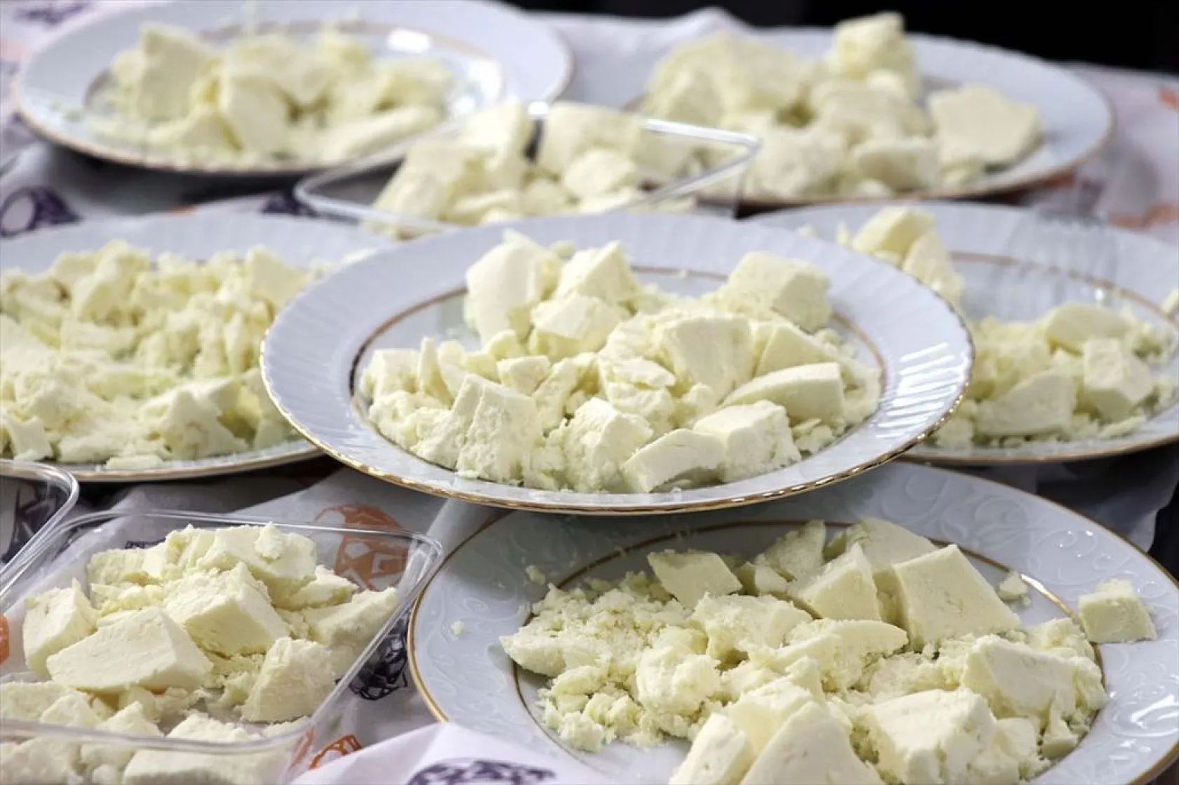 Milletvekili Nazırlı'dan yöresel tanıtım atağı