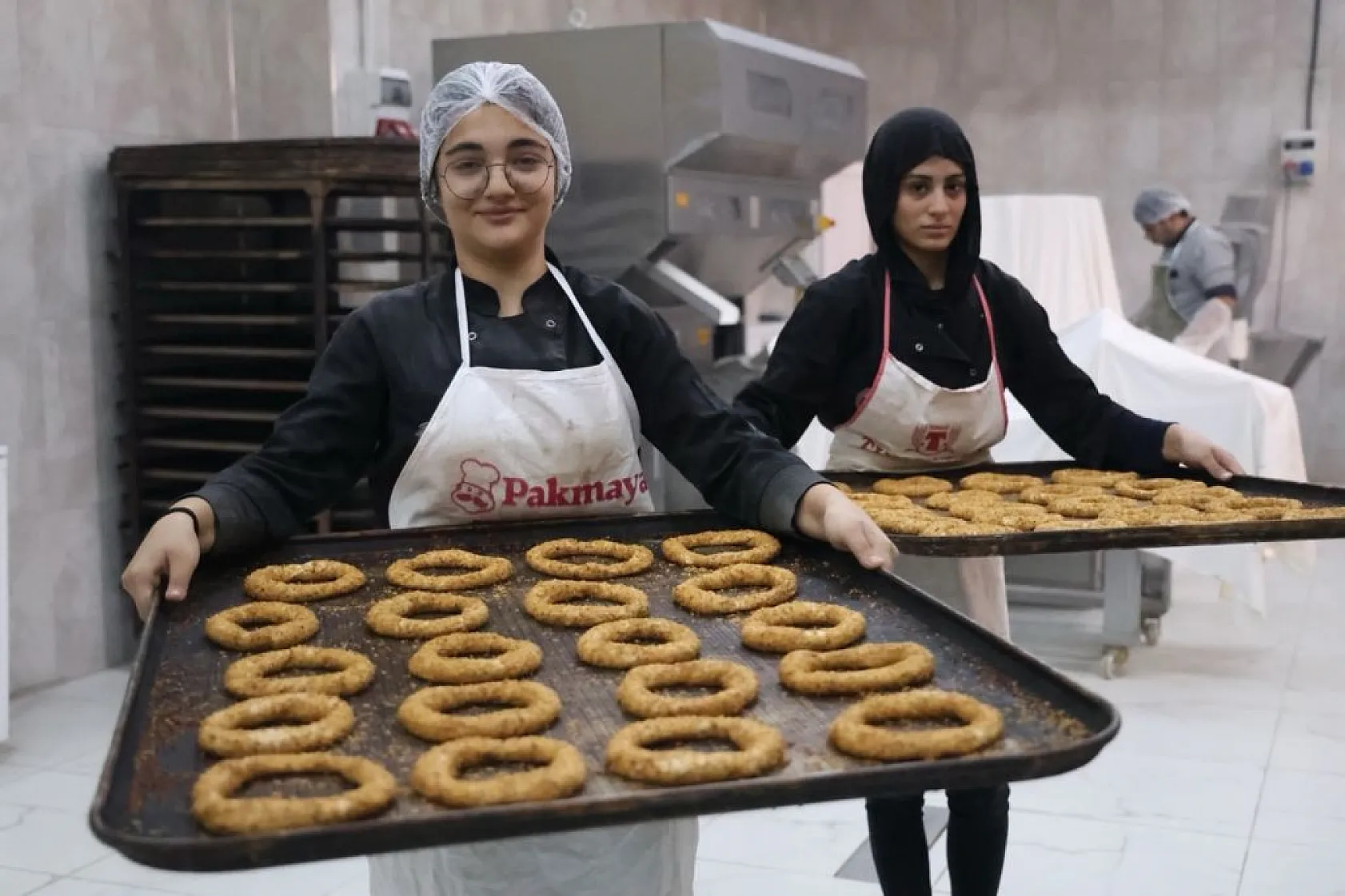 Hem eğitim hem üretim