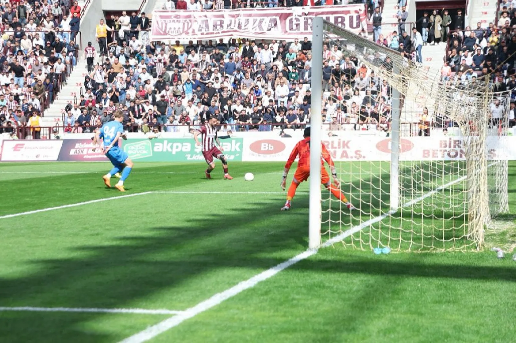 Elazığspor'dan kritik galibiyet