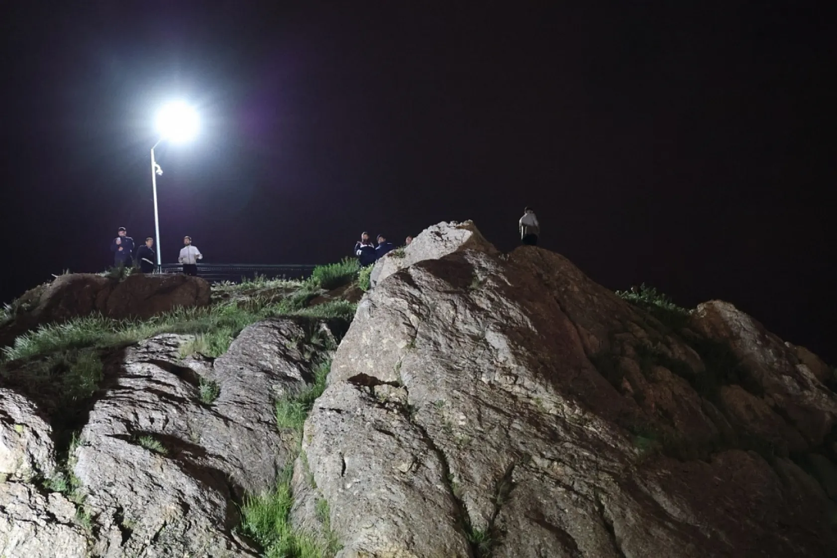 Elazığ'da gece yarısı intihar girişimi