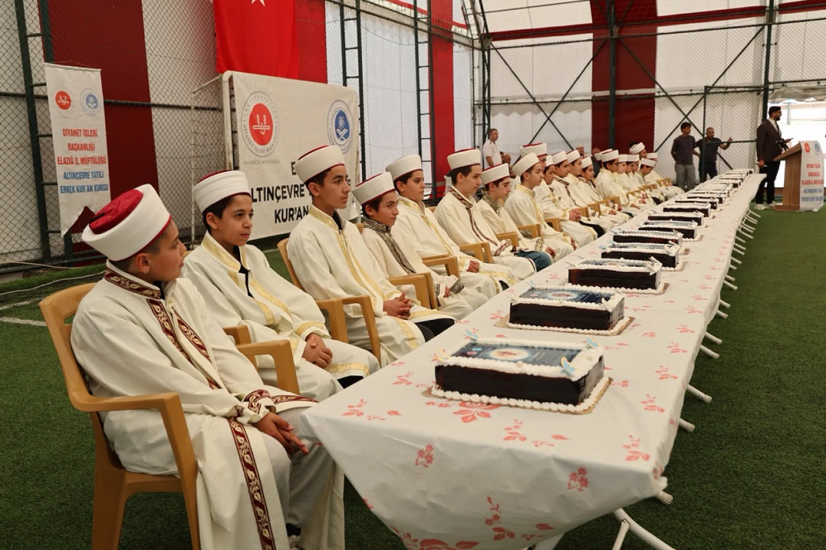 Elazığ'da 22 hafıza anlamlı tören