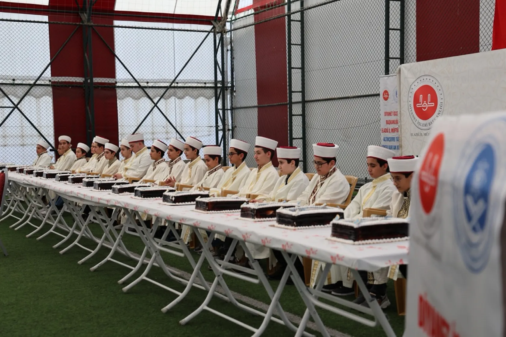 Elazığ'da 22 hafıza anlamlı tören