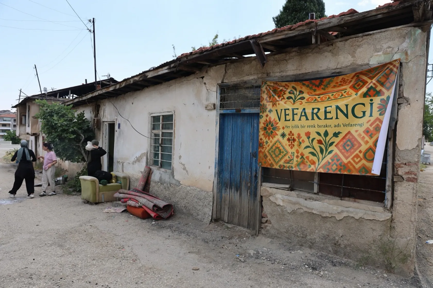 Elazığ'da gönüllülerden anlamlı destek