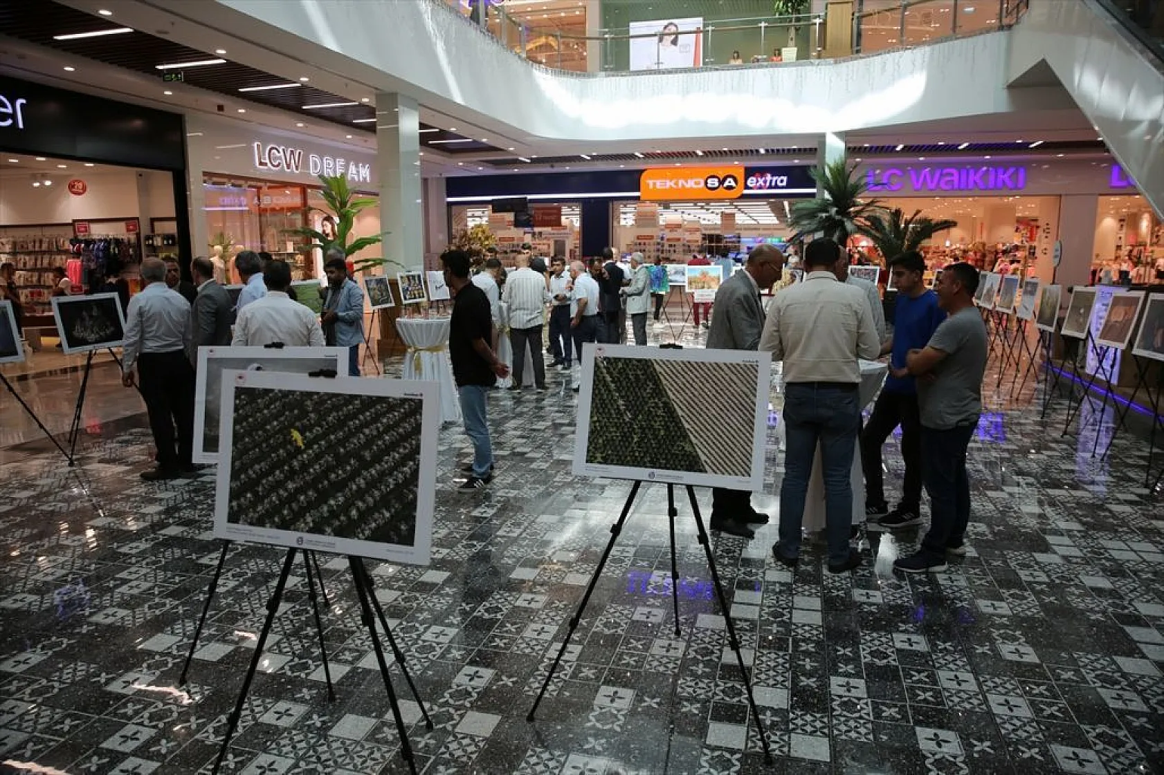 Elazığ'da 'Tarım Orman ve İnsan' fotoğraf sergisi açıldı