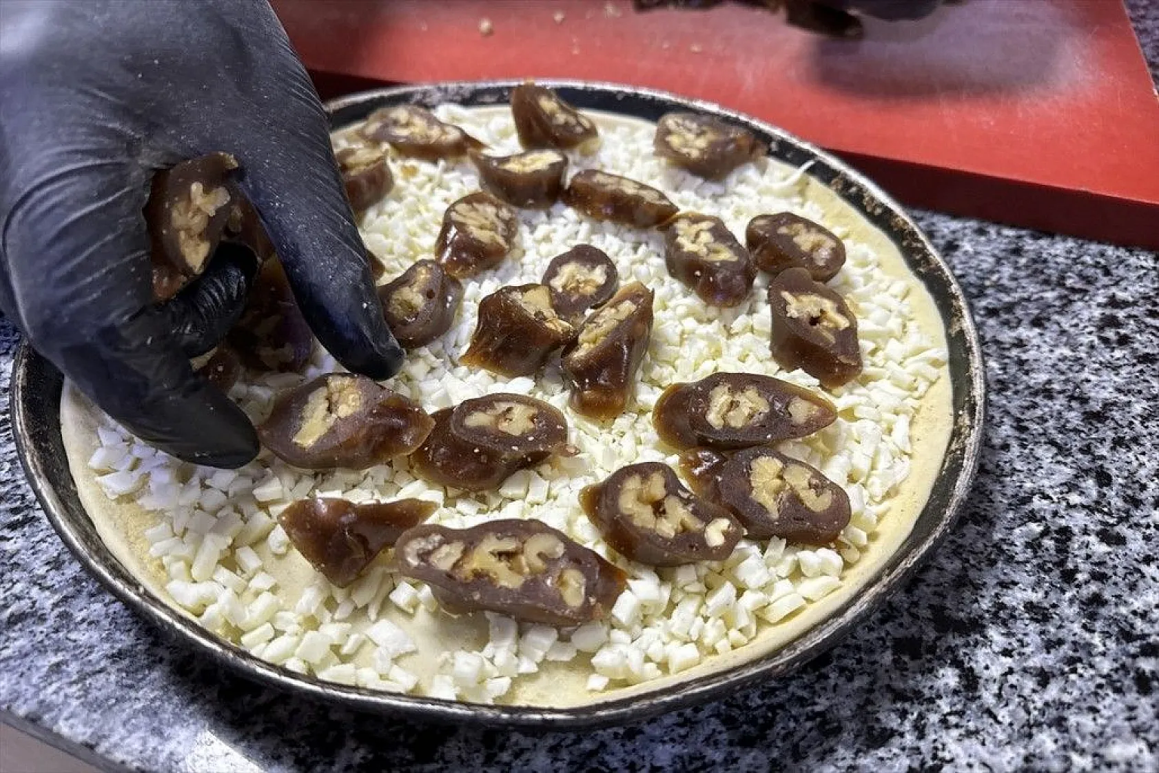 Elazığ'ın tescilli lezzeti orcik ile pizzayı buluşturdu
