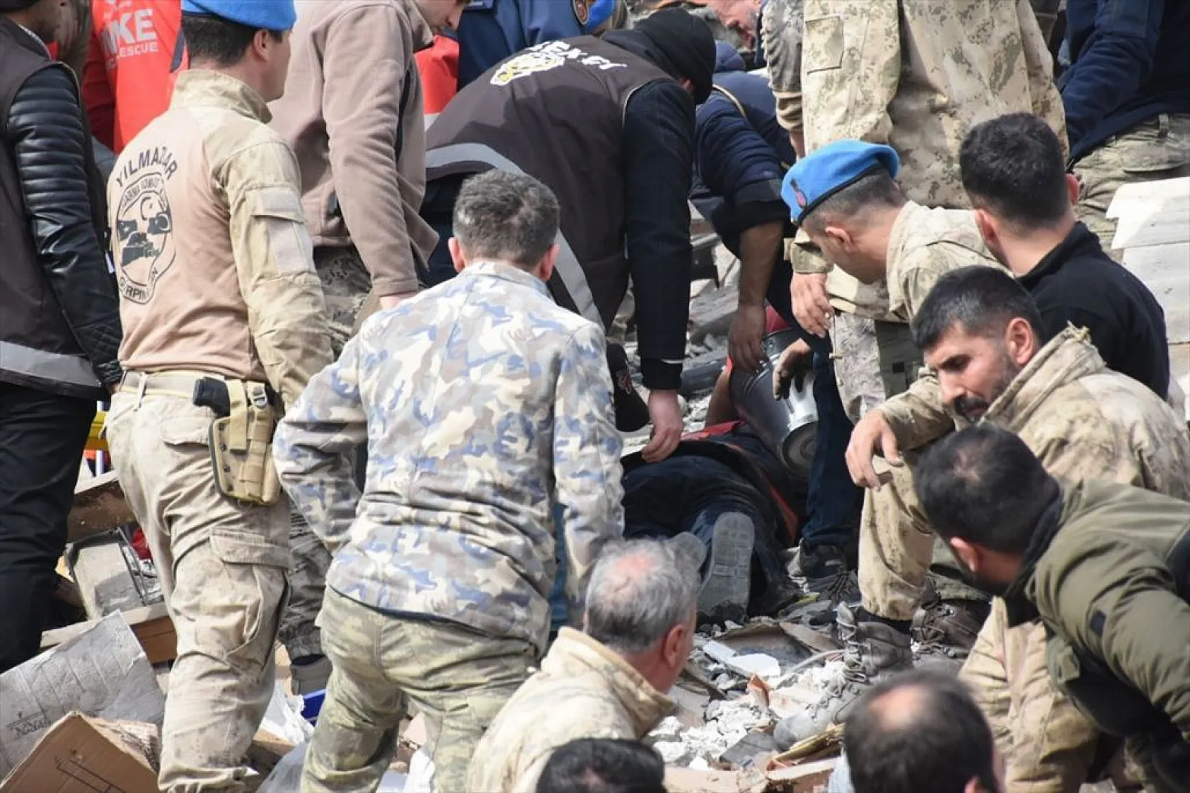 Malatya'da depremden 29 bina yıkıldı