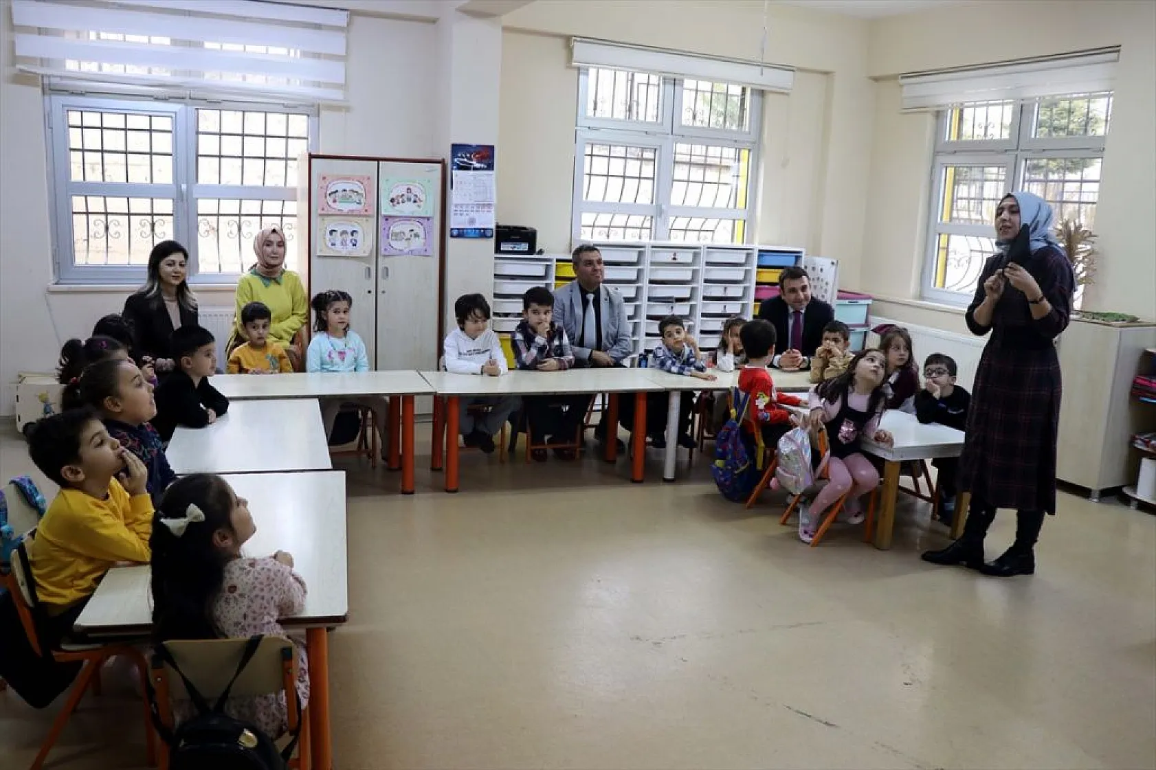 Miniklere sosyal ve kültürel değerler öğretiliyor