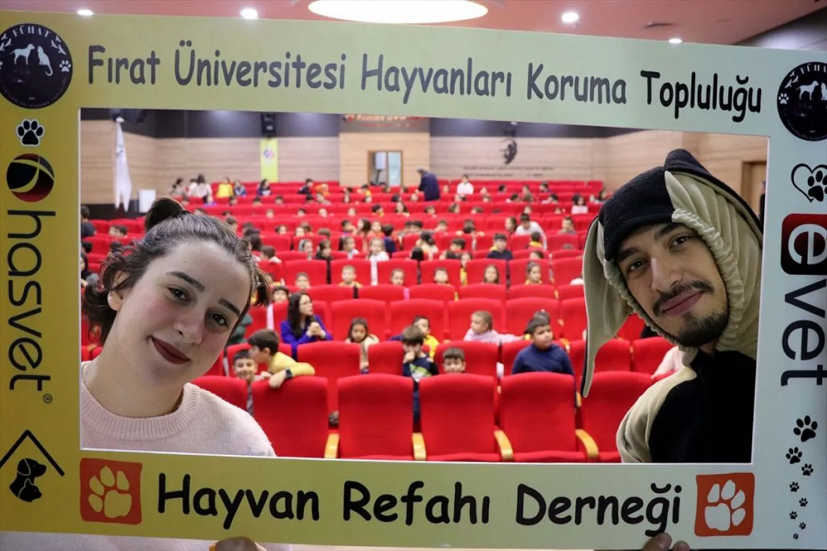 Öğrenciler sahipsiz köpek saldırılarına karşı tiyatro oyunuyla eğitiliyor