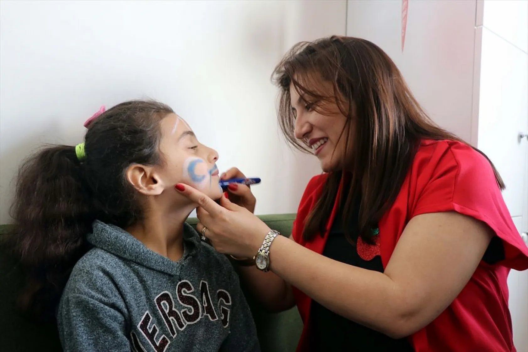 Öğretmenlerden alkışlanacak hareket!