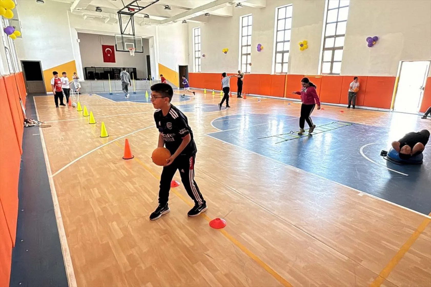 Okullardaki taramalar çocukları obeziteden koruyacak