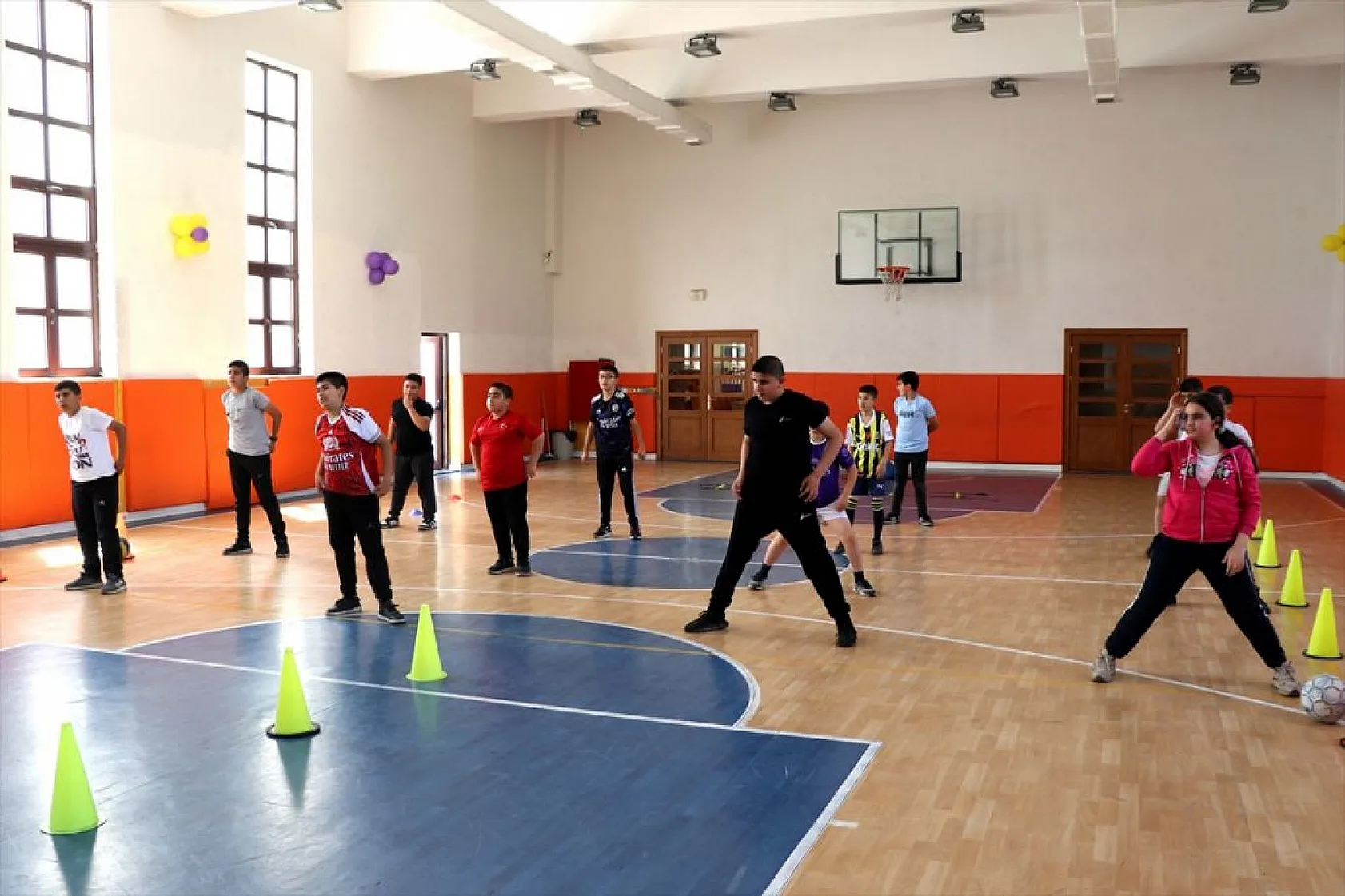 Okullardaki taramalar çocukları obeziteden koruyacak