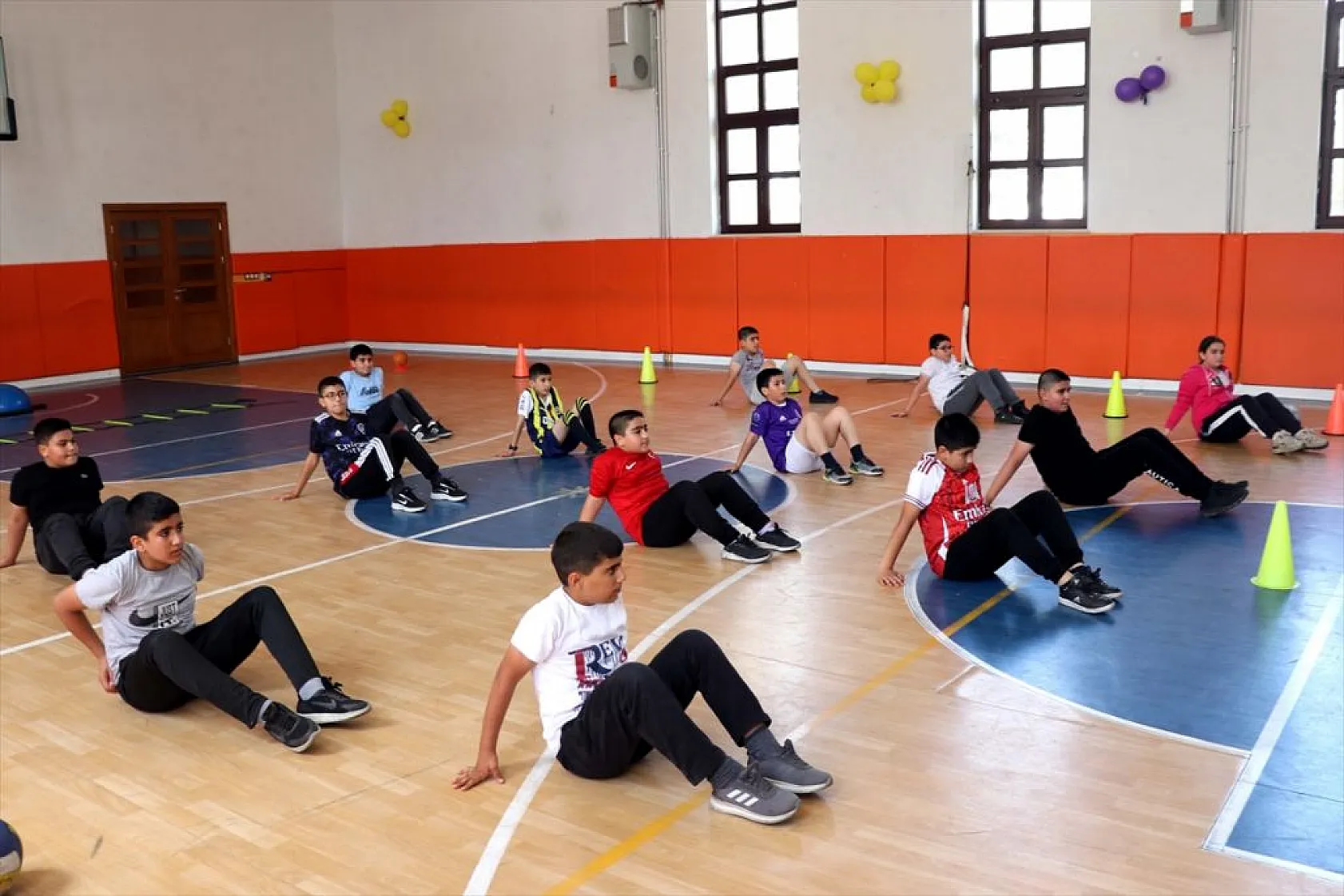 Okullardaki taramalar çocukları obeziteden koruyacak