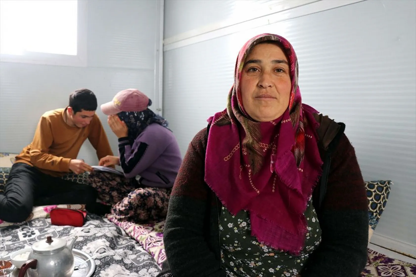 Onlarca yıllık çadır çilesi biten göçerler konteynerlere yerleşiyor