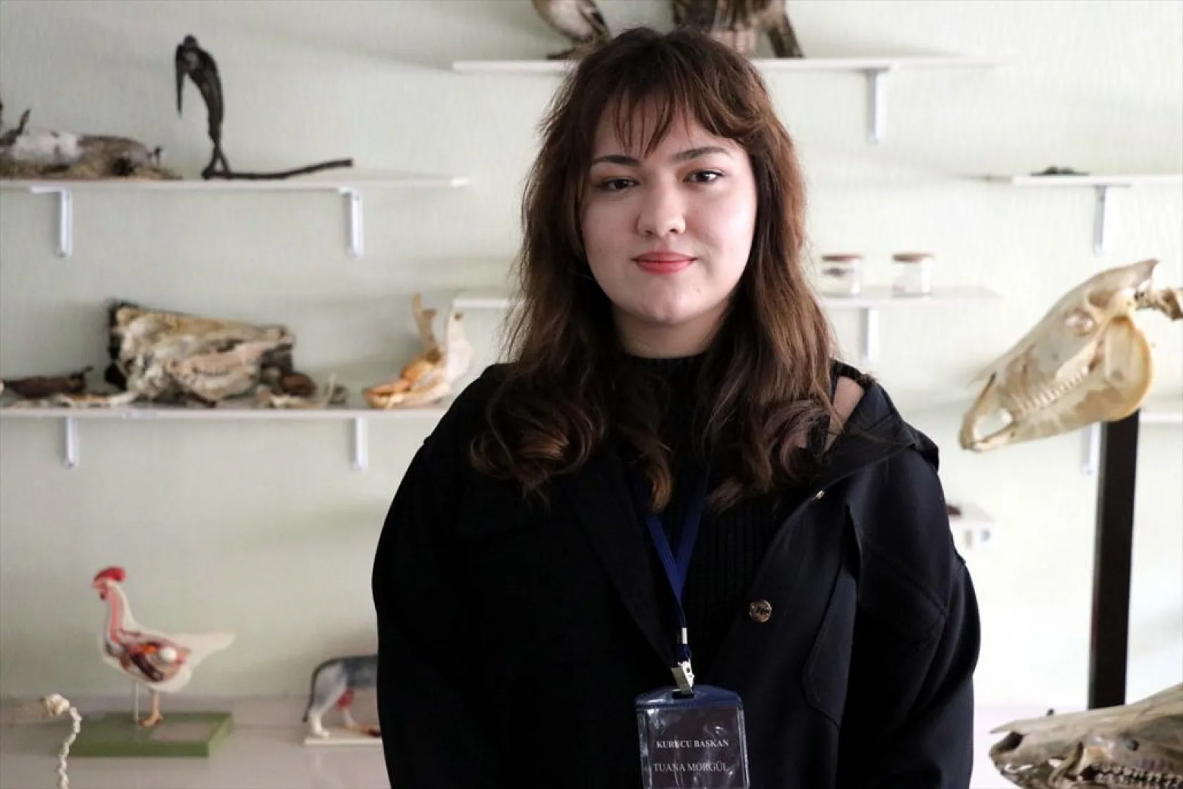 Topladıkları hayvan kemiklerini anatomi dersi için iskelete dönüştürdüler