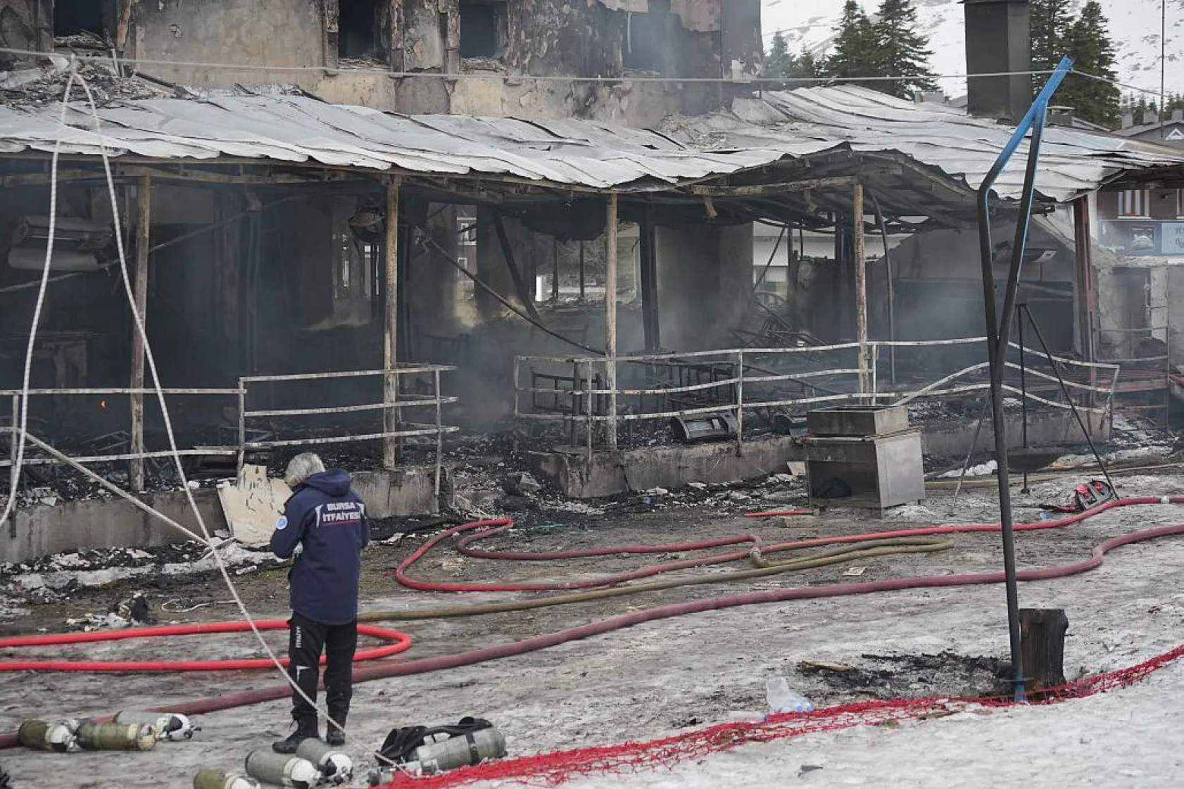 Uludağ'da otel yangını! Can kaybı var...