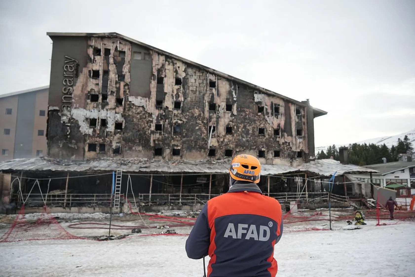 Uludağ'da otel yangını! Can kaybı var...