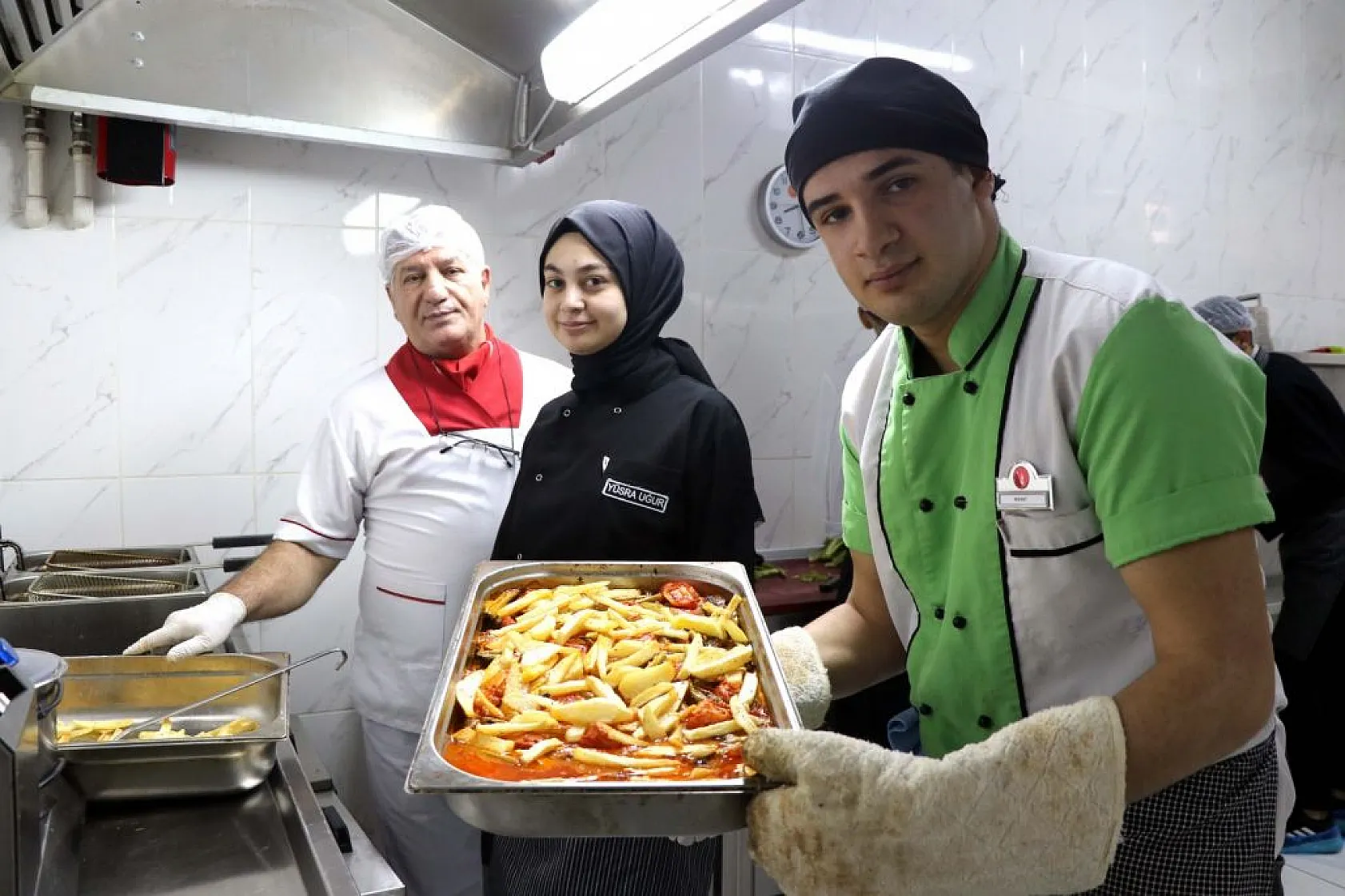 25 bin öğrenciye ücretsiz yemek