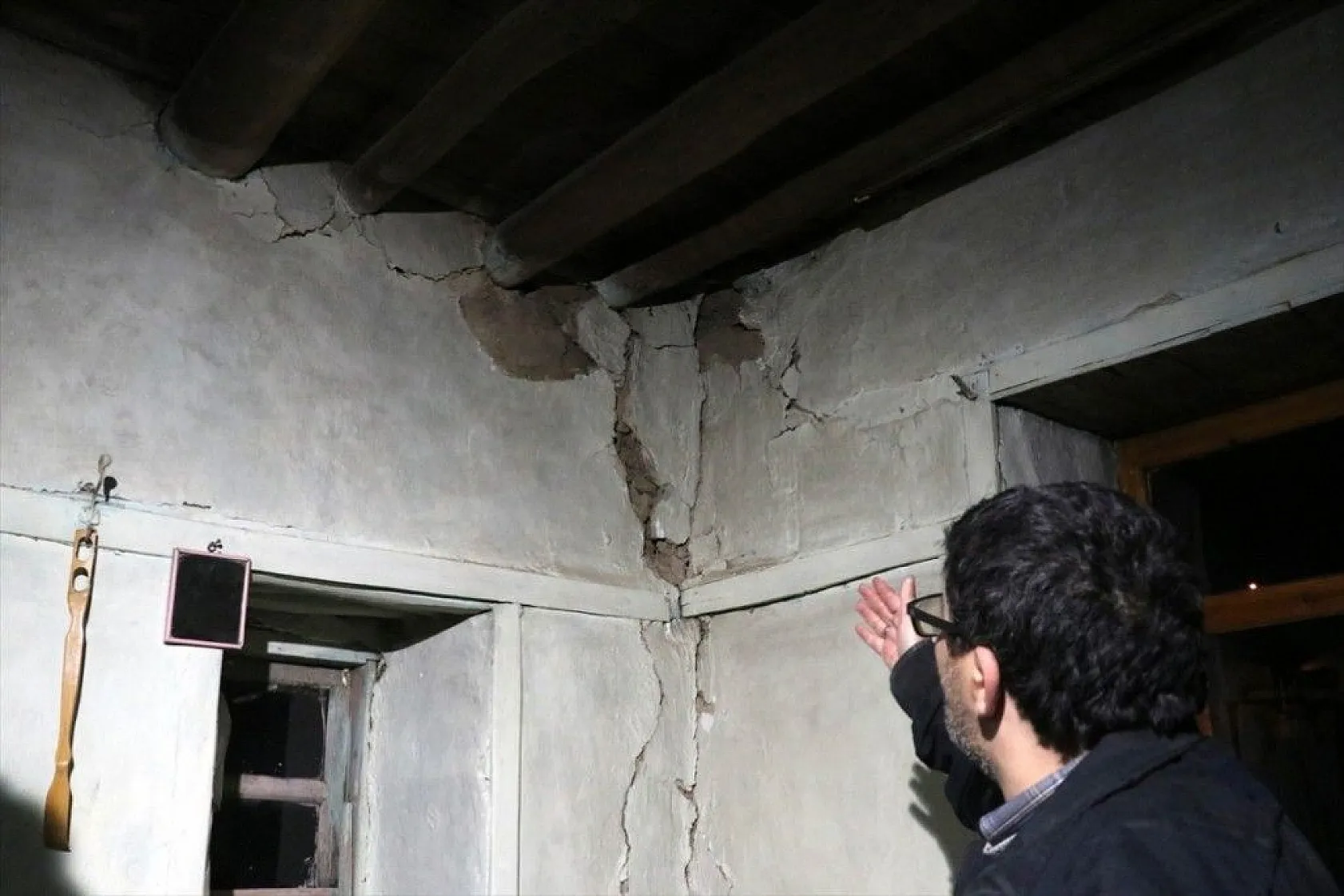 Sivrice'deki depremden fotoğraflar