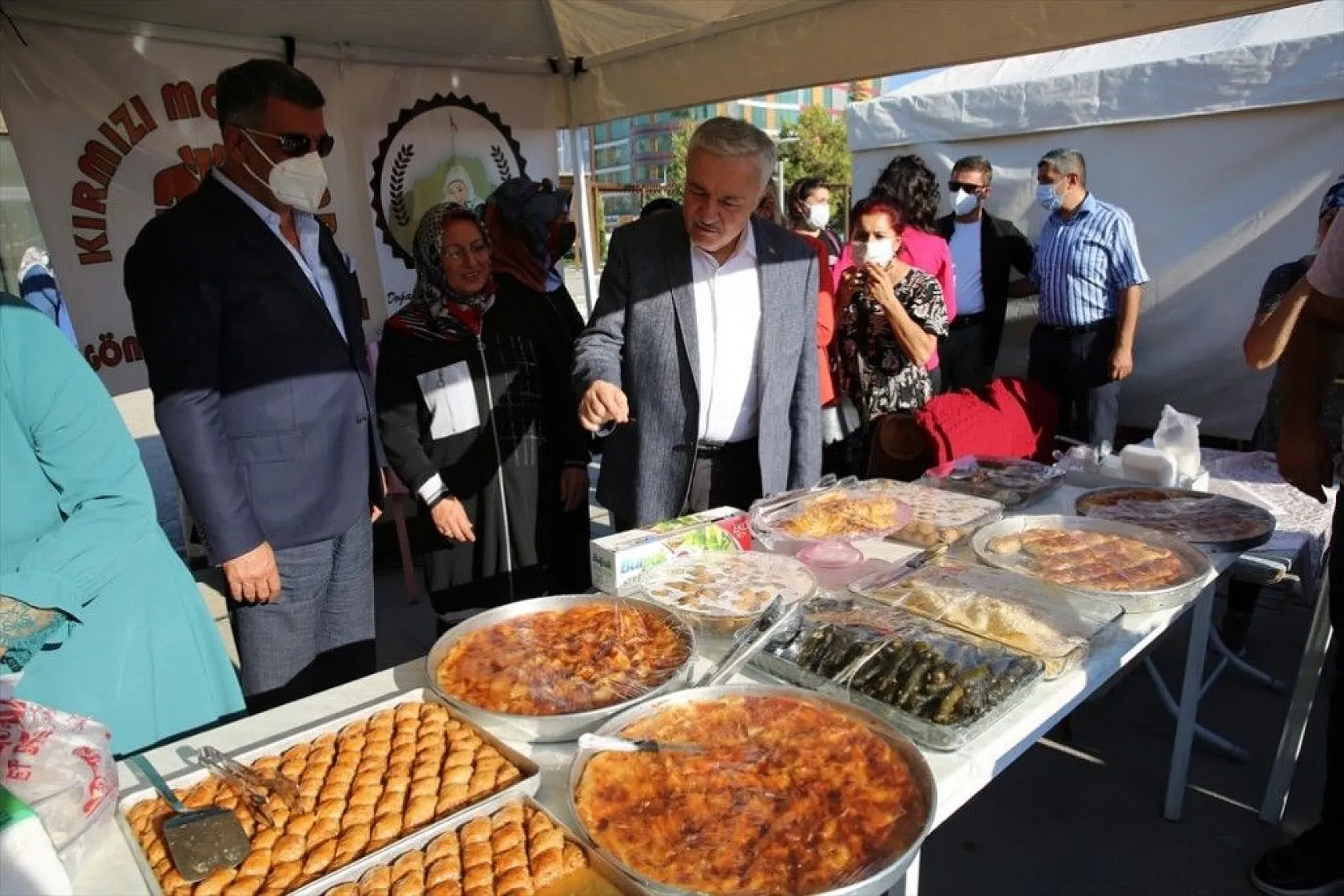 3. Geleneksel Salçalı Köfte Festivali başladı