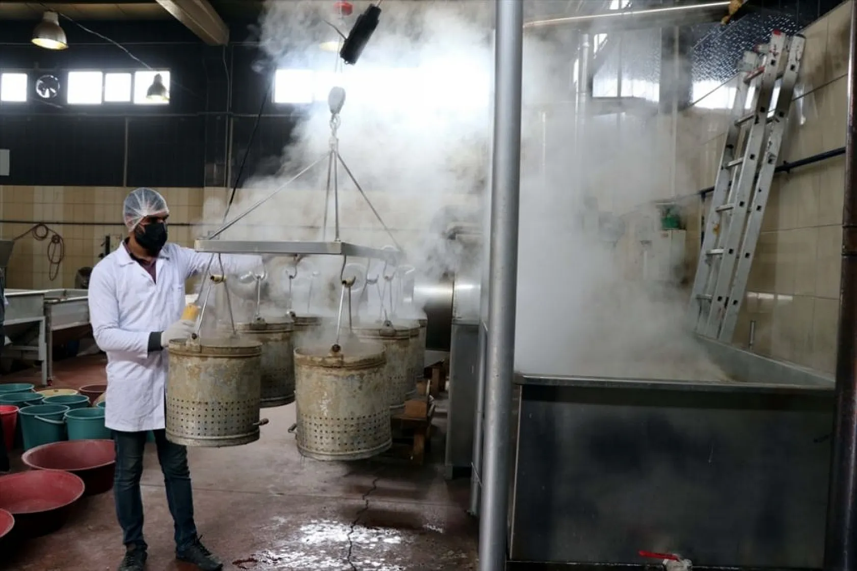 Babasından devraldığı işletmeyi devlet desteğiyle modern tesise dönüştürdü