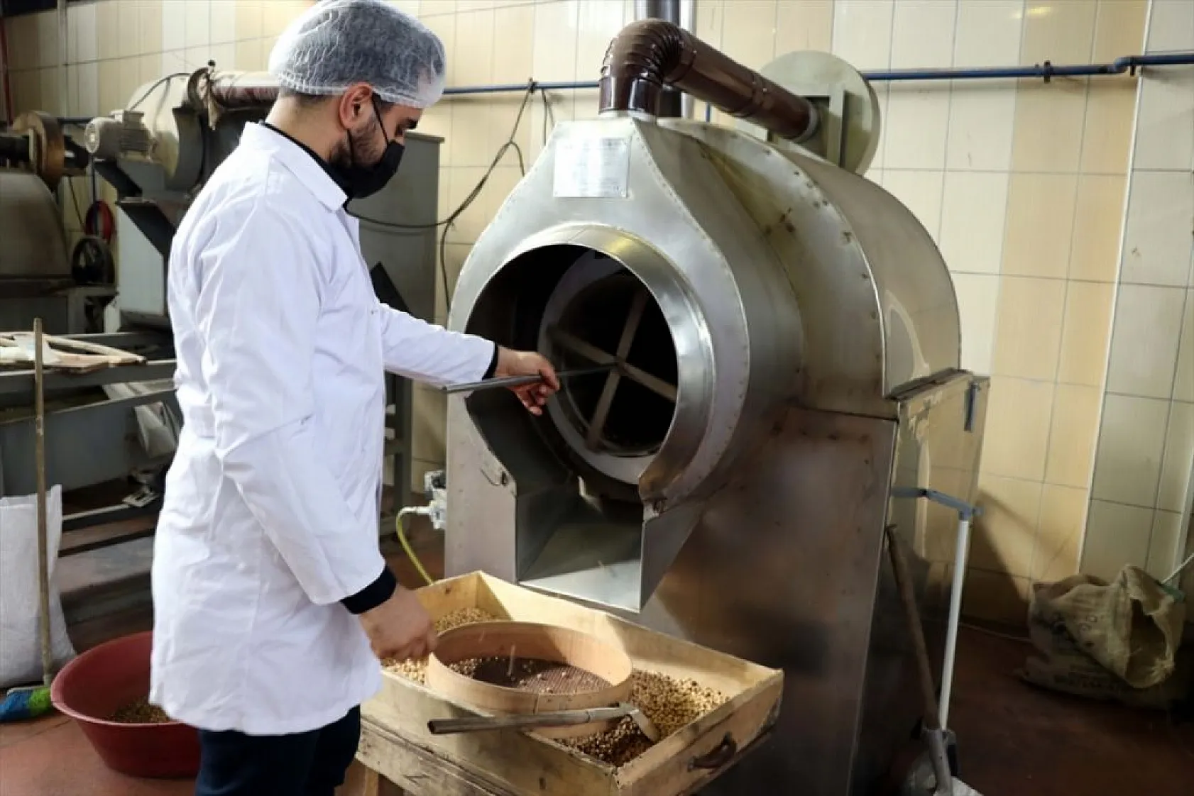 Babasından devraldığı işletmeyi devlet desteğiyle modern tesise dönüştürdü