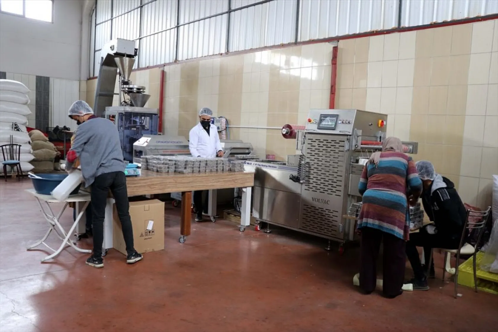 Babasından devraldığı işletmeyi devlet desteğiyle modern tesise dönüştürdü