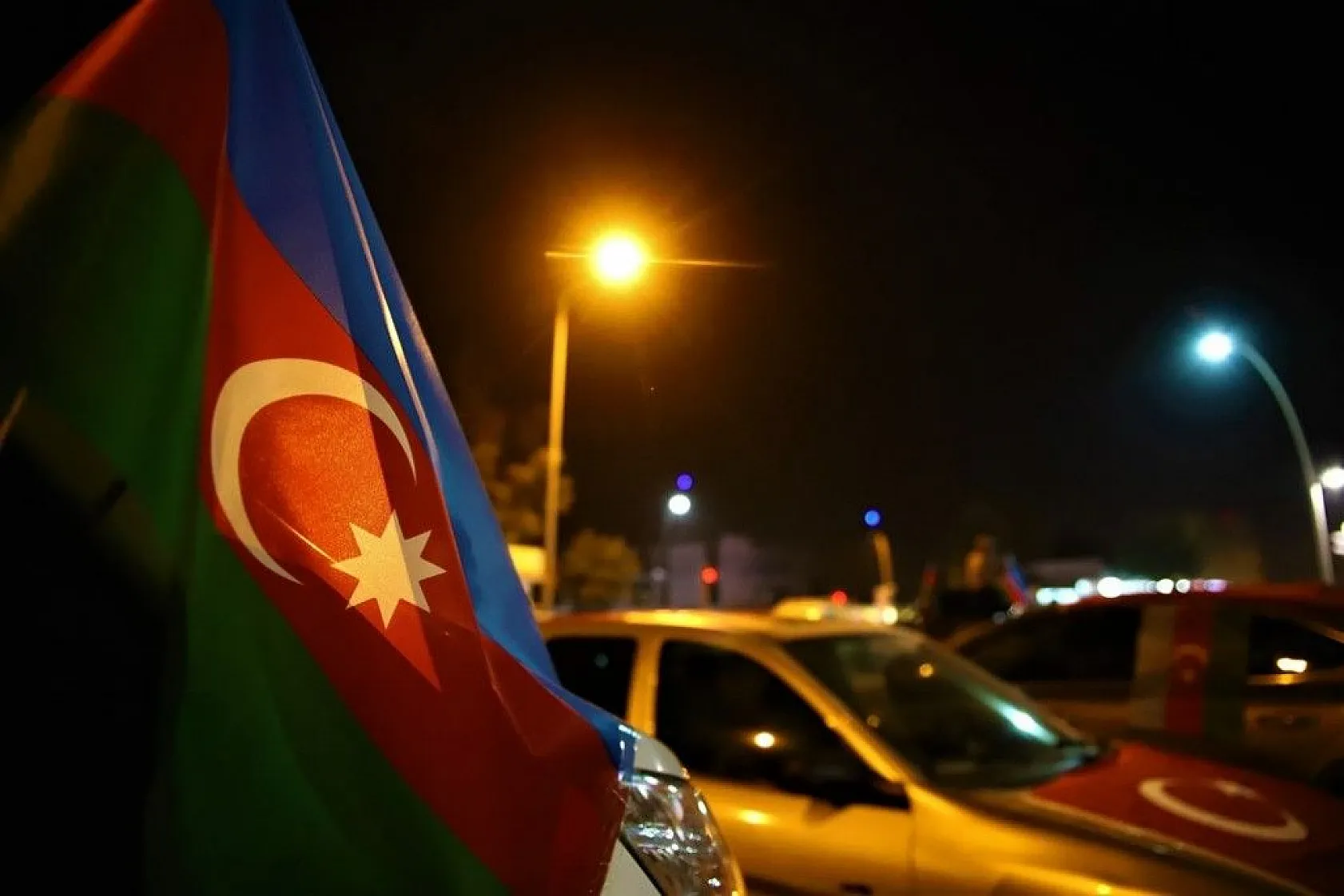 Elazığ'dan Azerbaycan'a 100 araçla destek konvoyu