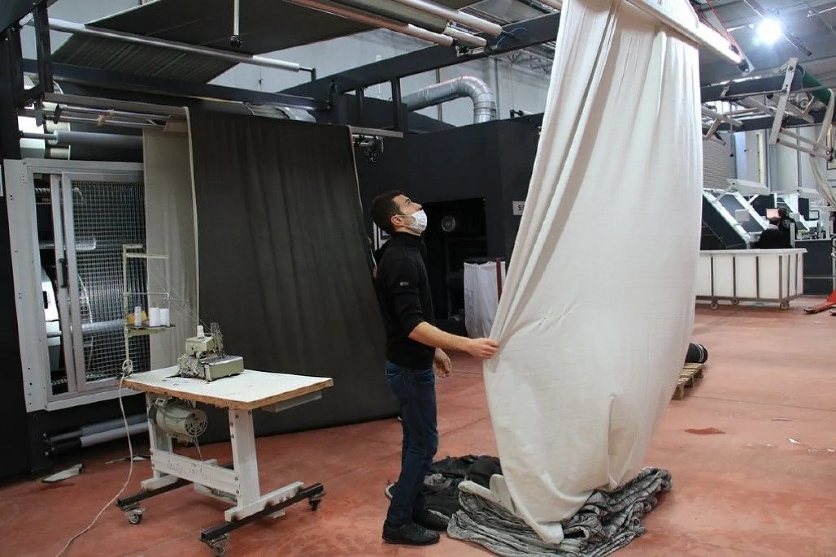 Dünyanın kumaşı artık Elazığ'dan