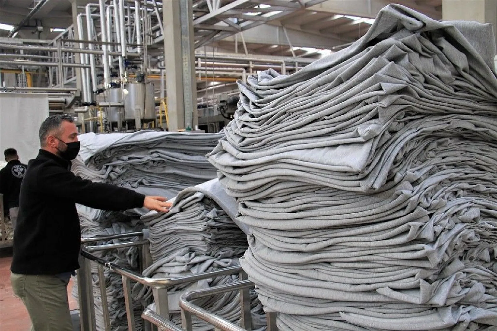 Dünyanın kumaşı artık Elazığ'dan