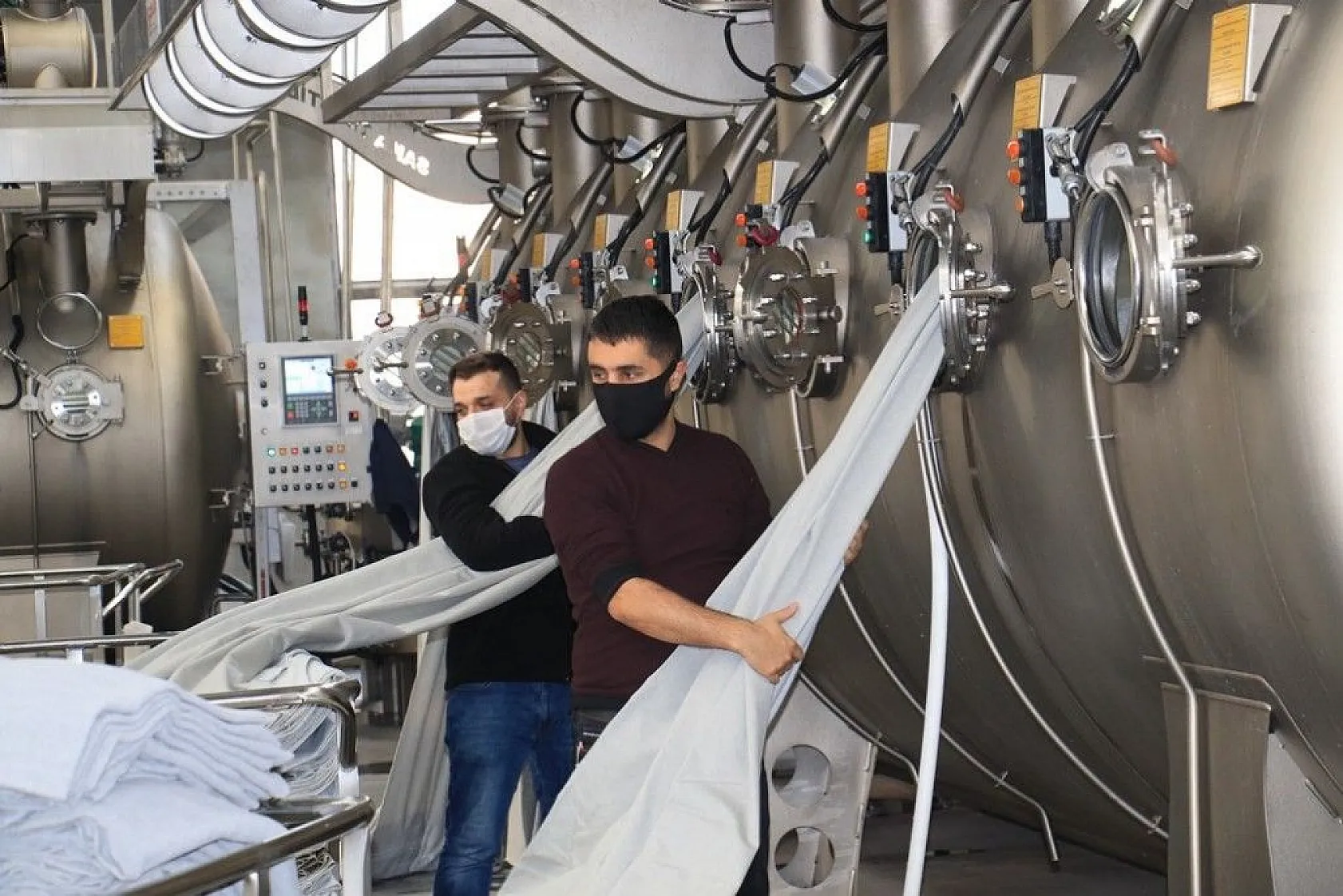 Dünyanın kumaşı artık Elazığ'dan