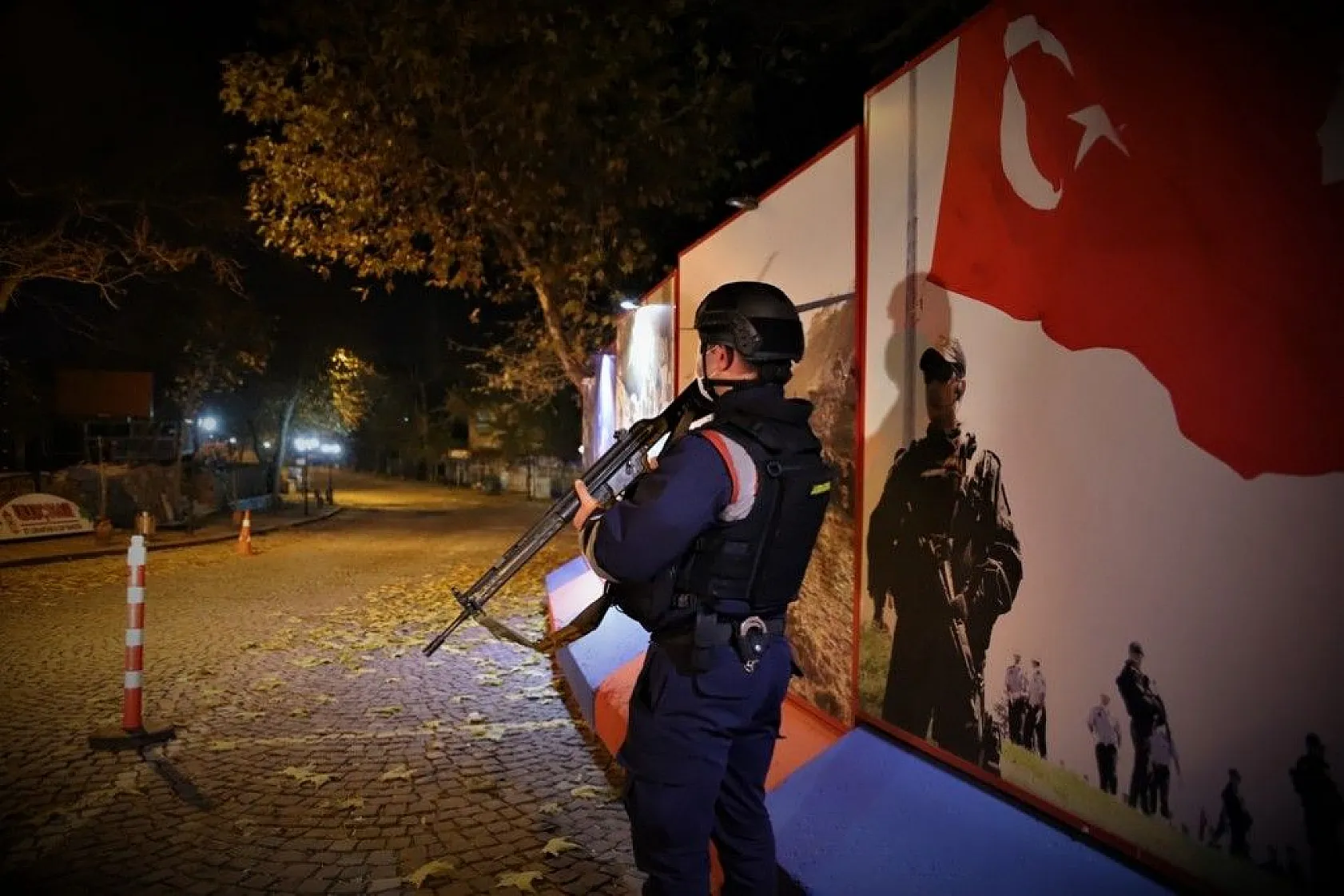 Jandarma en uzun gecede de görevde