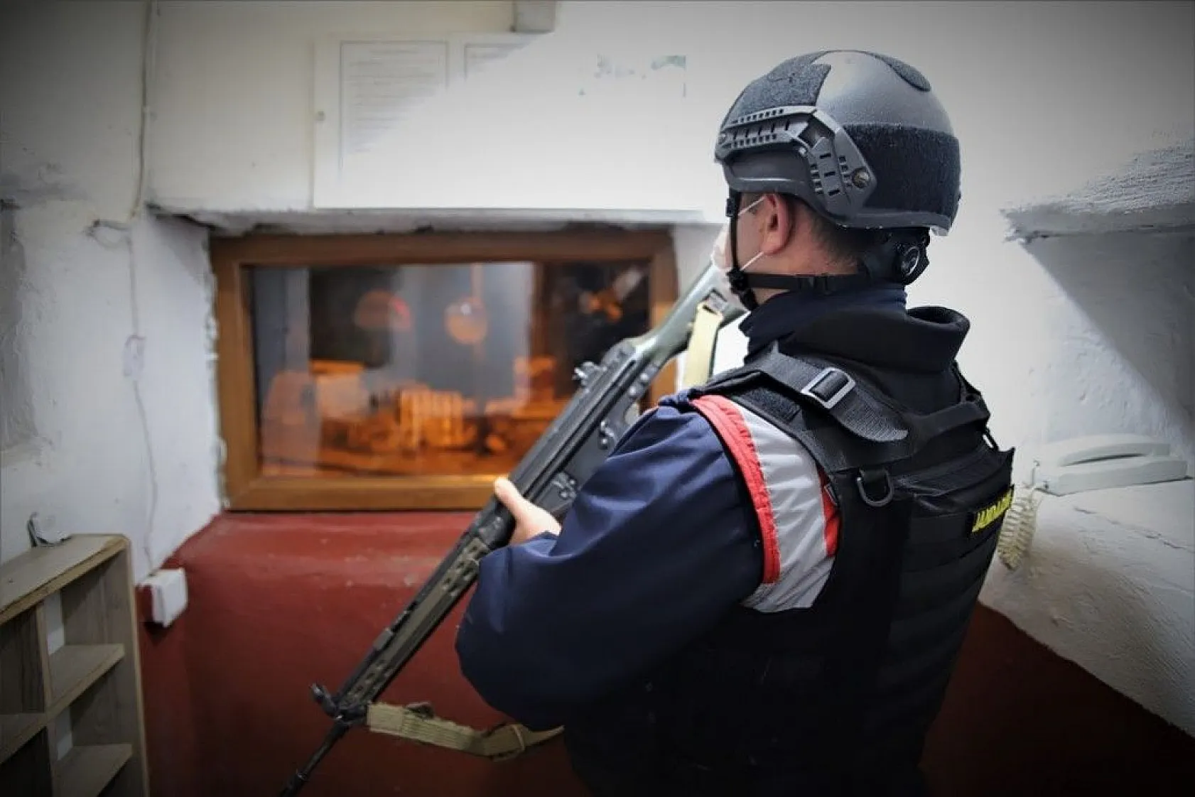 Jandarma en uzun gecede de görevde