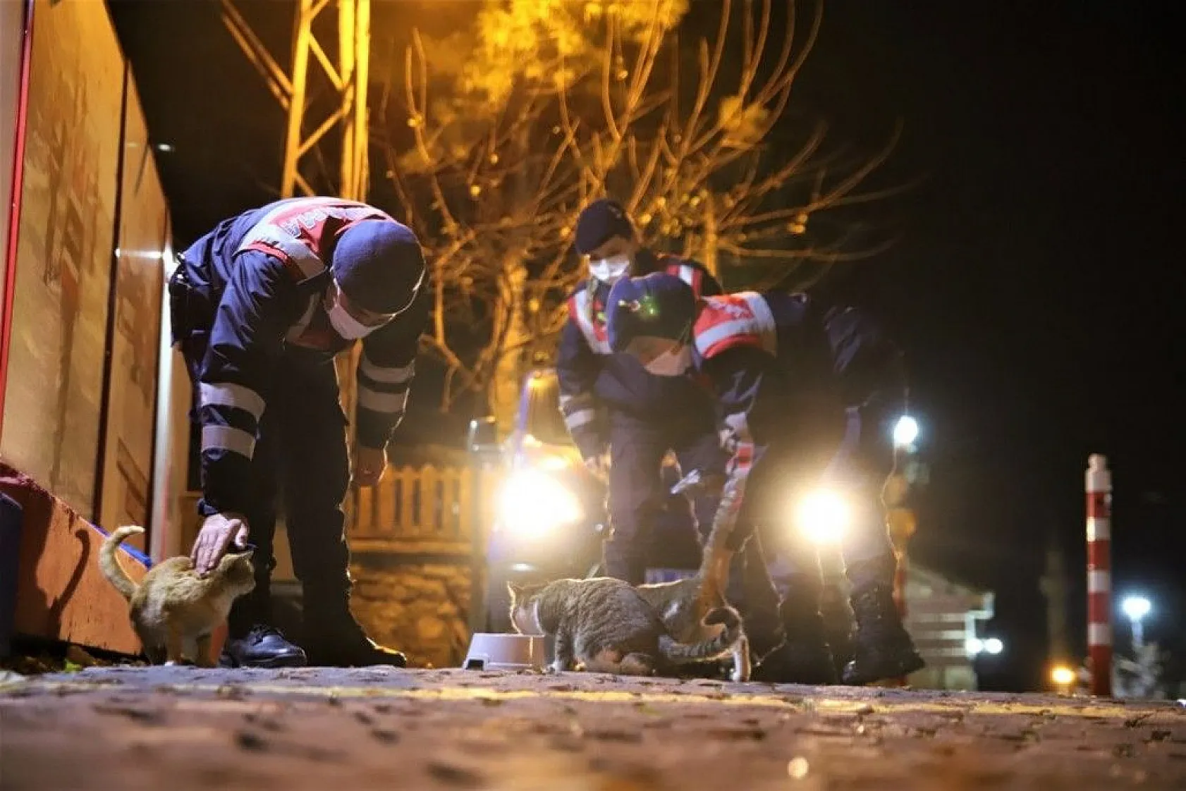 Jandarma en uzun gecede de görevde