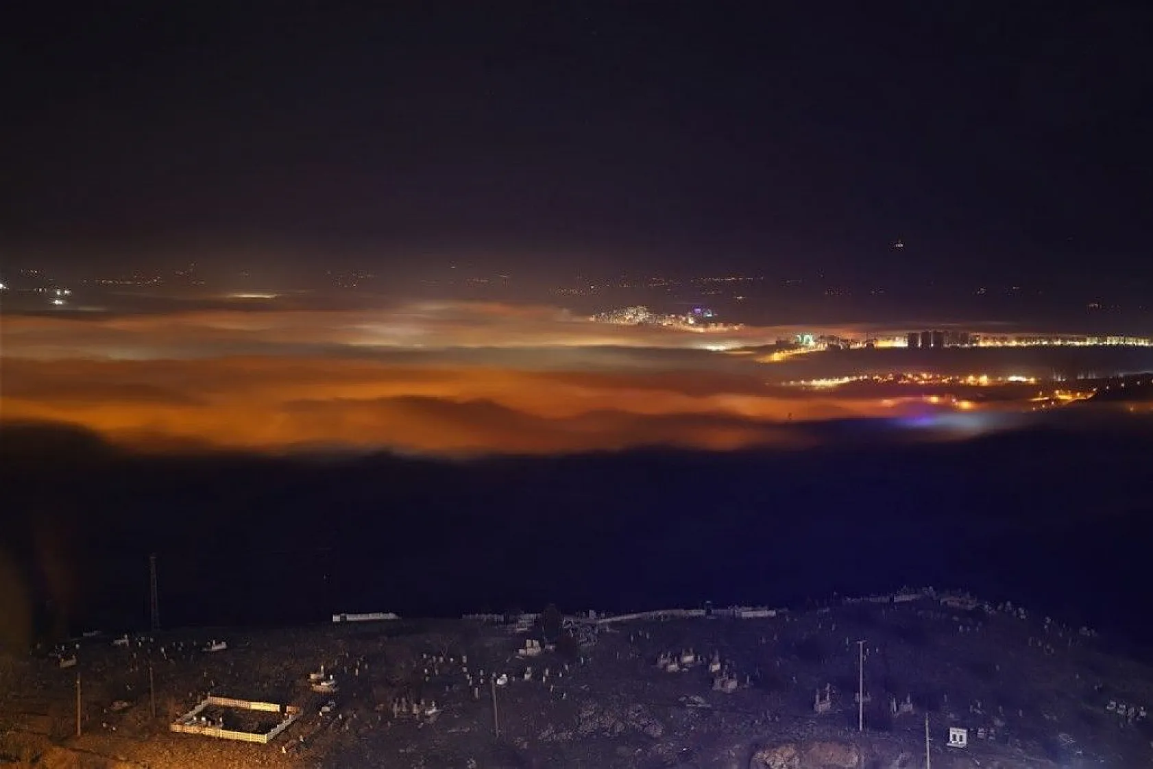 Elazığ sis altında