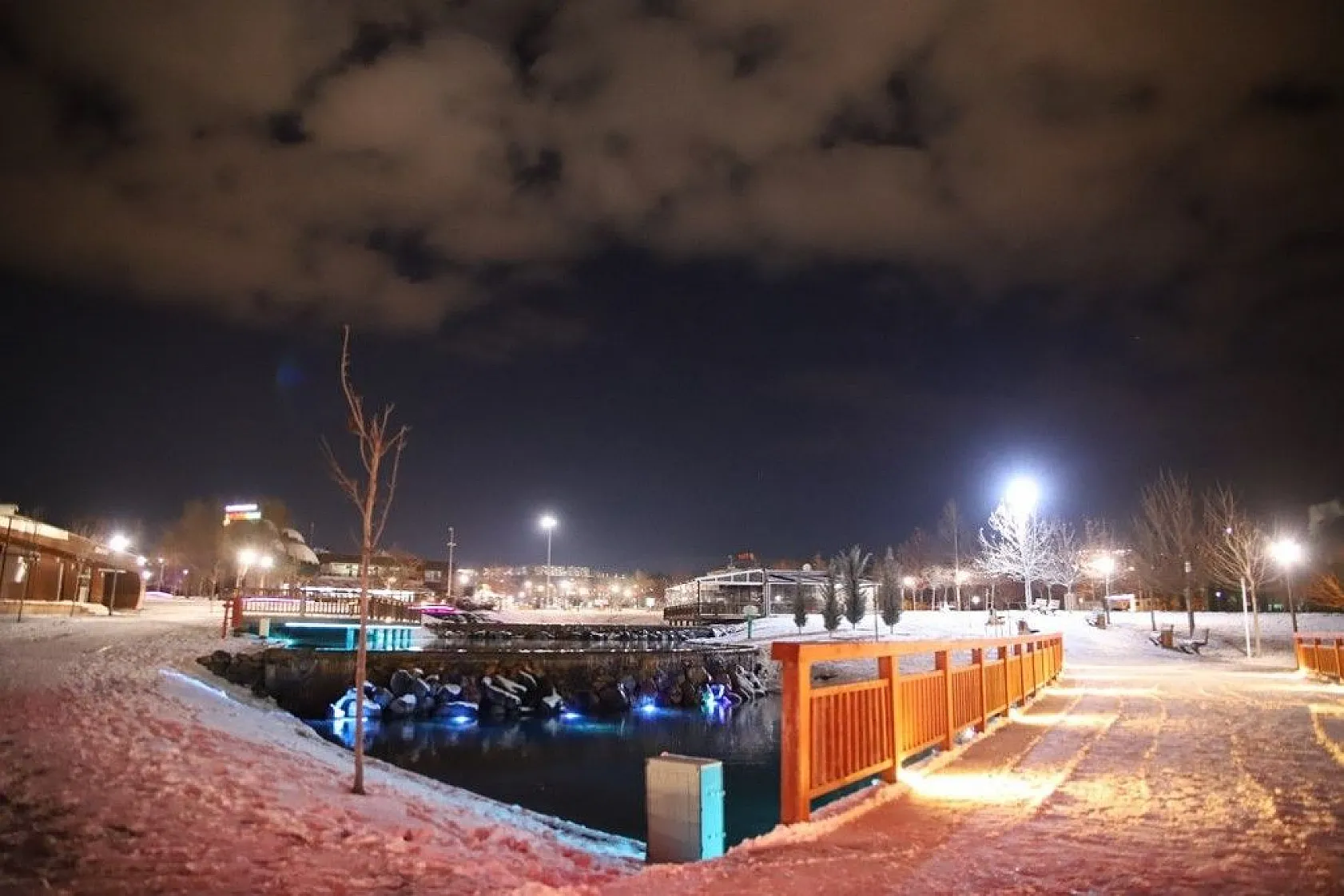 Elazığ'da kar kartpostallık görüntüler oluşturdu