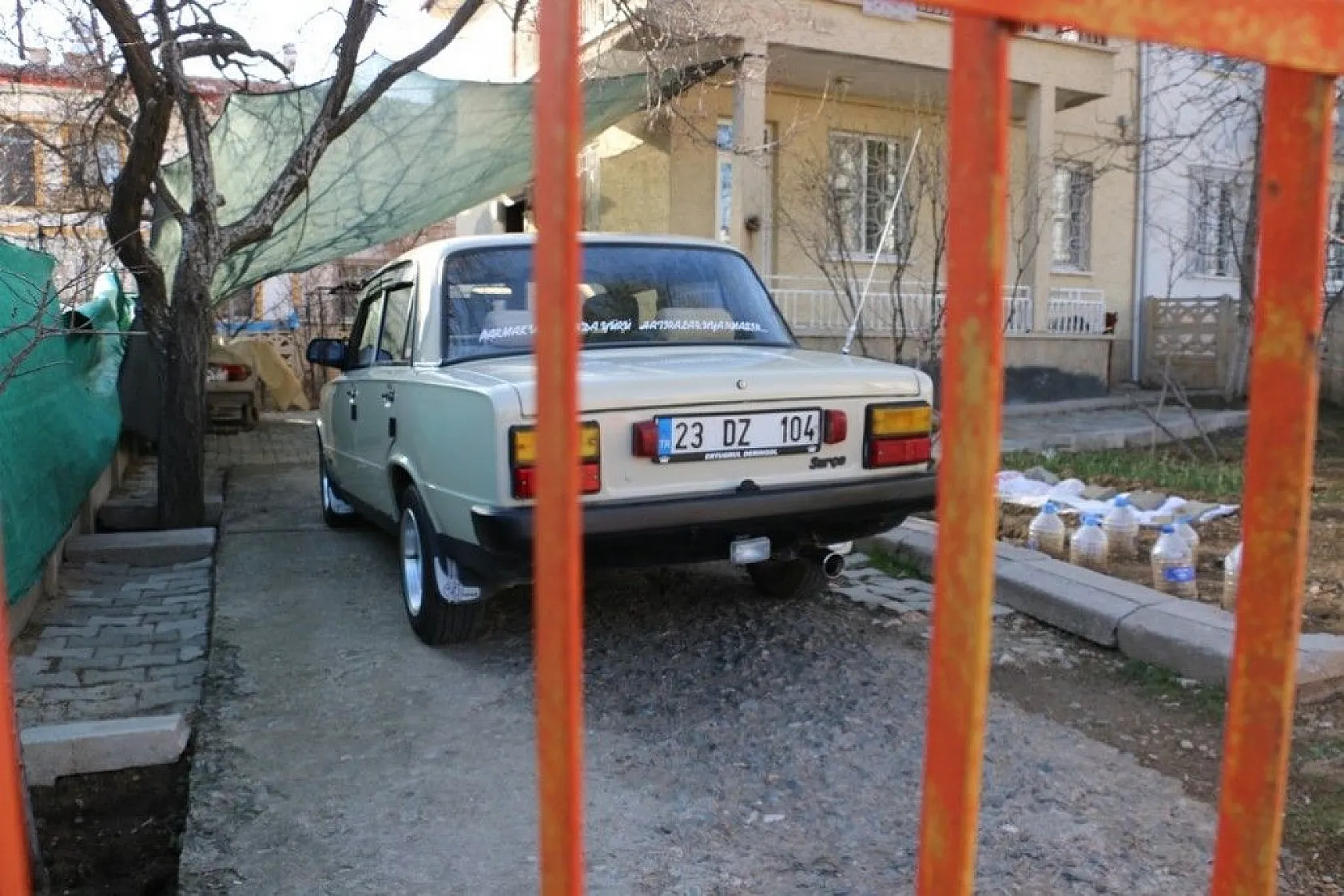 49 bin TL'lik 1994 model Serçe