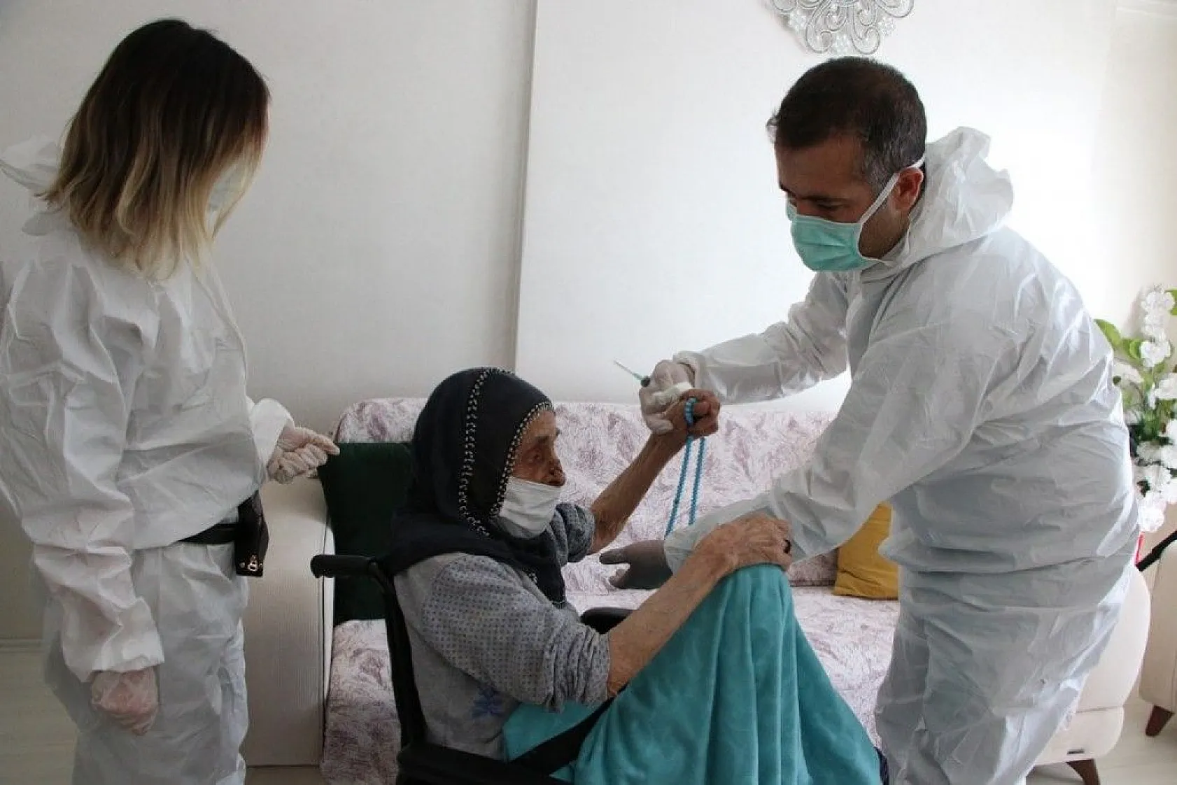 Evde Sağlık Hizmetleri 7 gün 24 saat aralıksız sürüyor