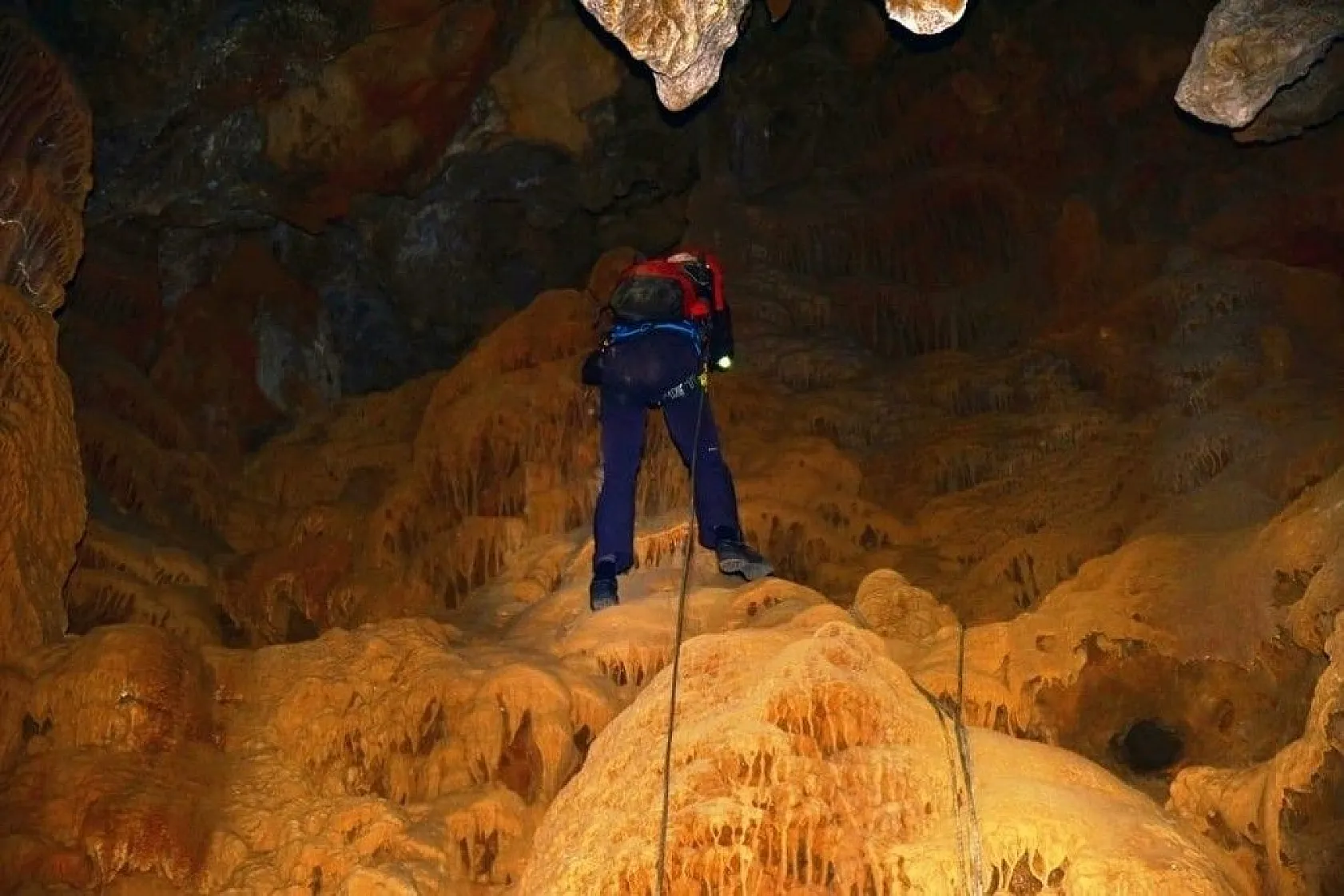 Doğal güzelliğiyle dikkat çekti... İsmi belli oldu!