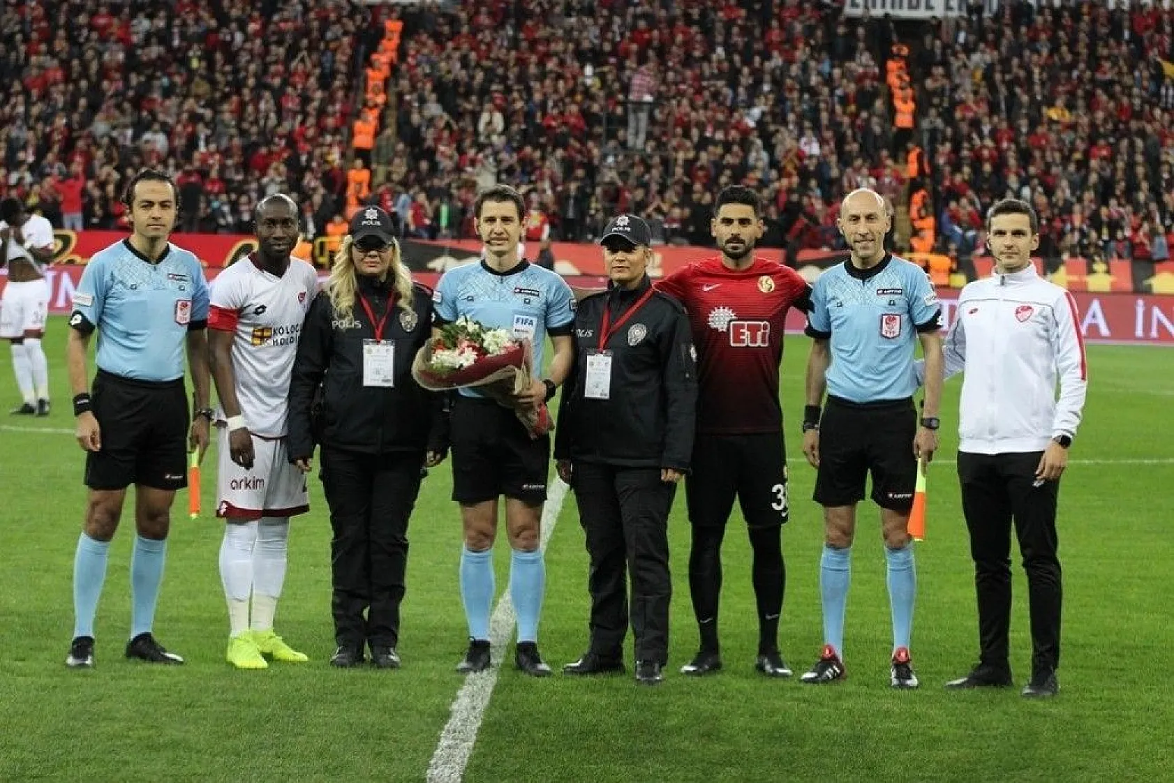 Eskişehirspor - Elazığspor maçından çok özel kareler