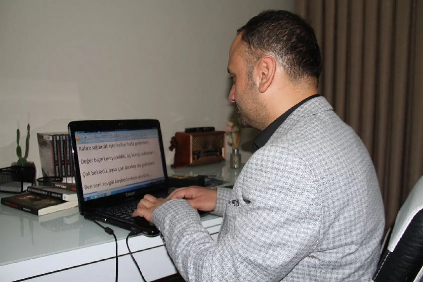 Hayatı tam bir film...