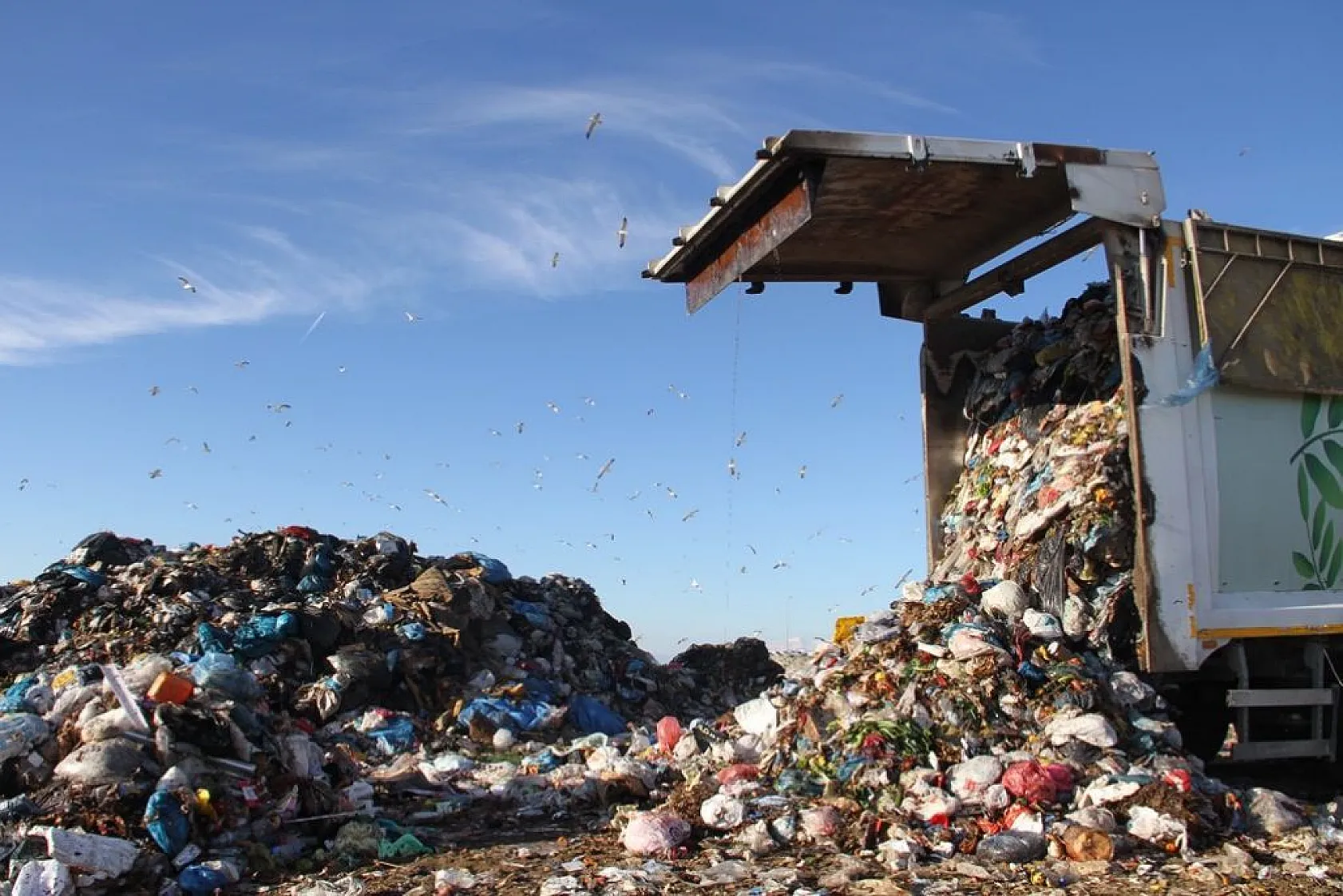 Elazığ Belediyesi 11 bin hanenin elektriğini çöpten üretti
