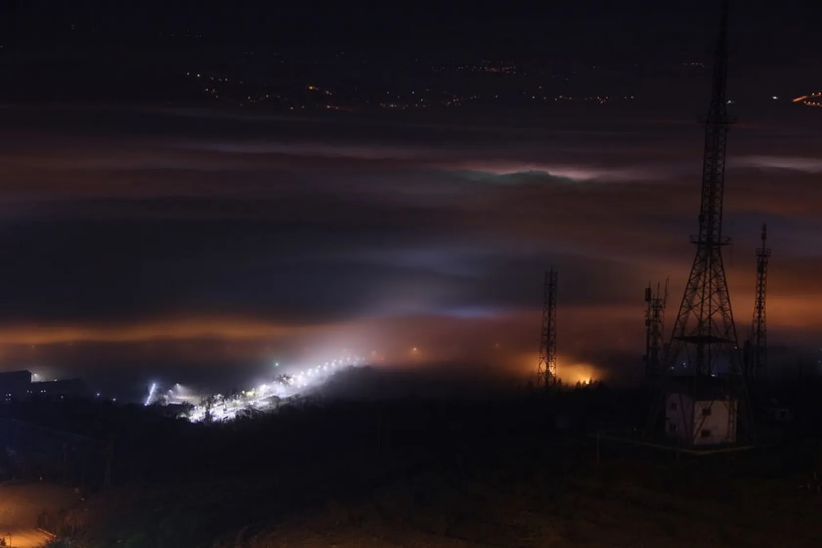 Elazığ sis altında