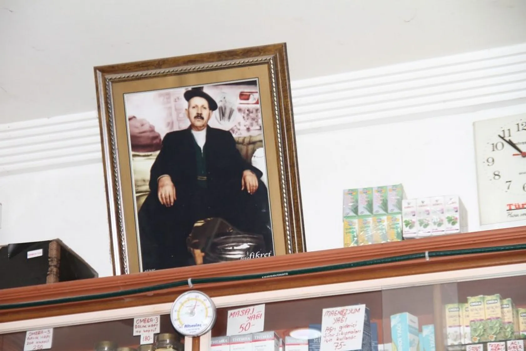 Üç kuşaktır Elazığ'a şifa dağıtıyor