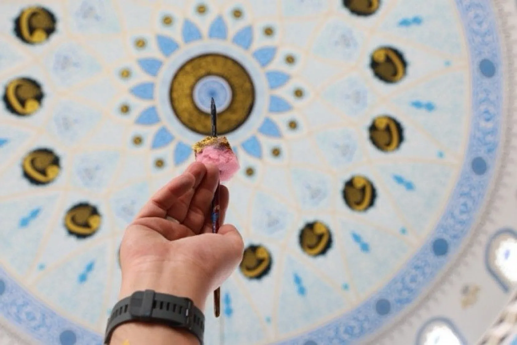 Cami süslemelerinde sanatın incelikleri