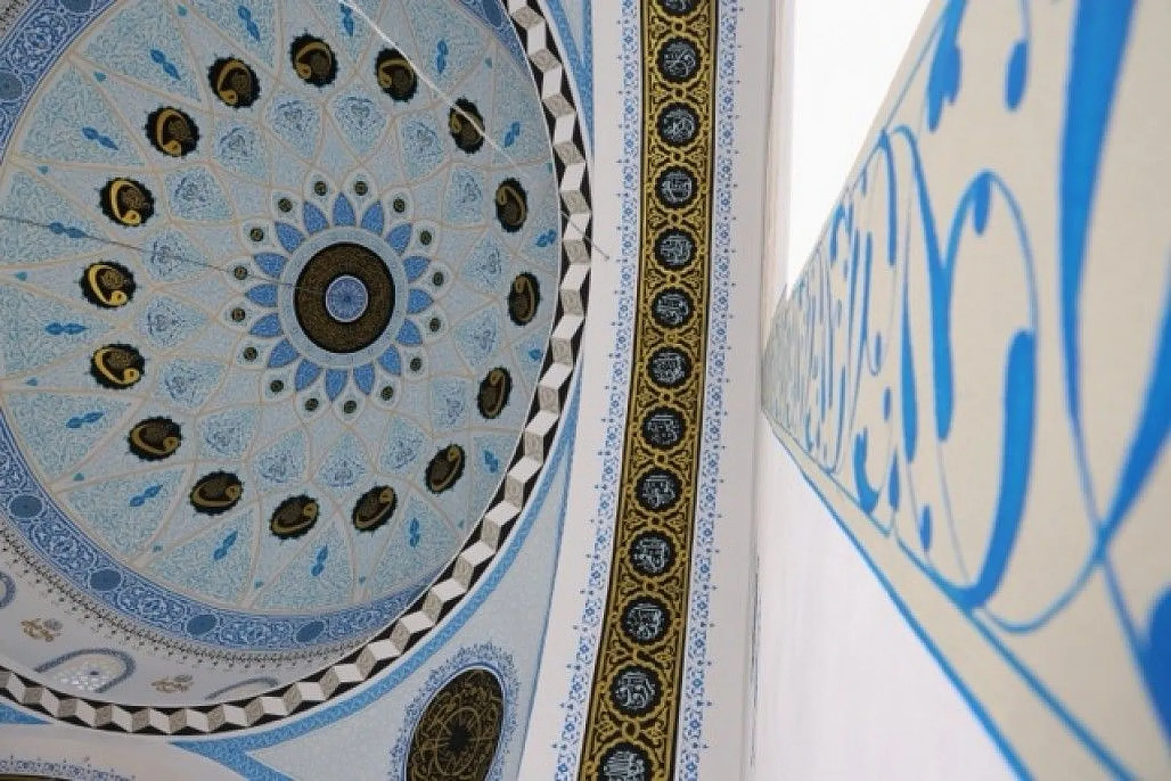 Cami süslemelerinde sanatın incelikleri