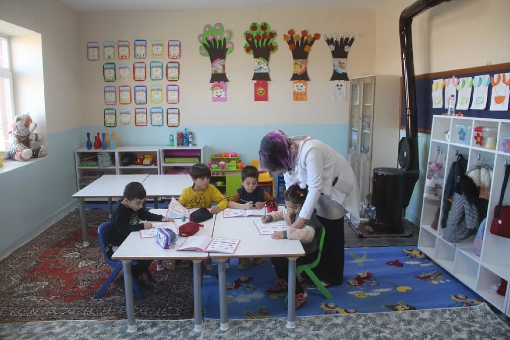Köy Yaşam Merkezi, çocuklara ve ailelerine eğitim yuvası oldu