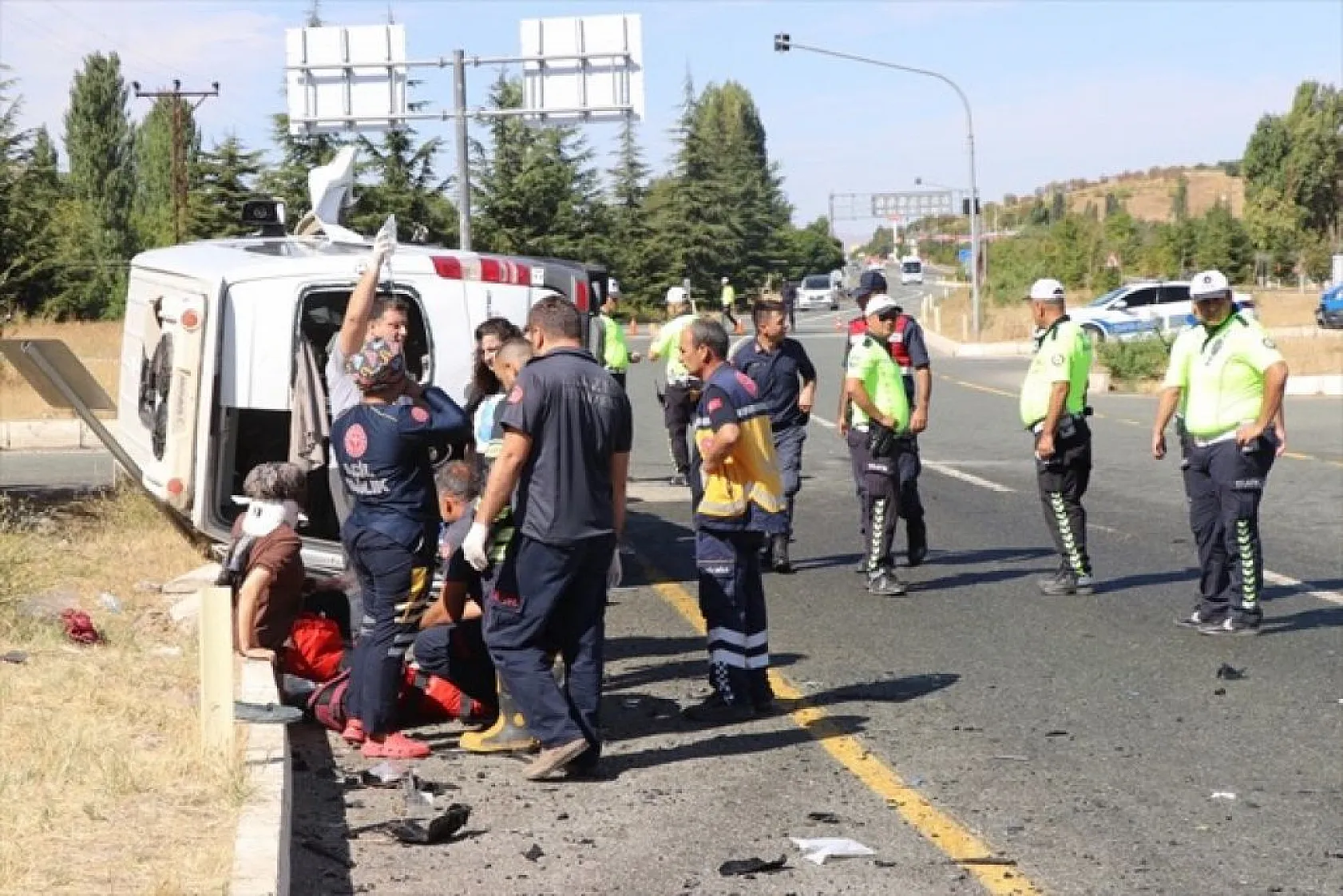 Elazığ'da feci kaza! Çok sayıda yaralı var